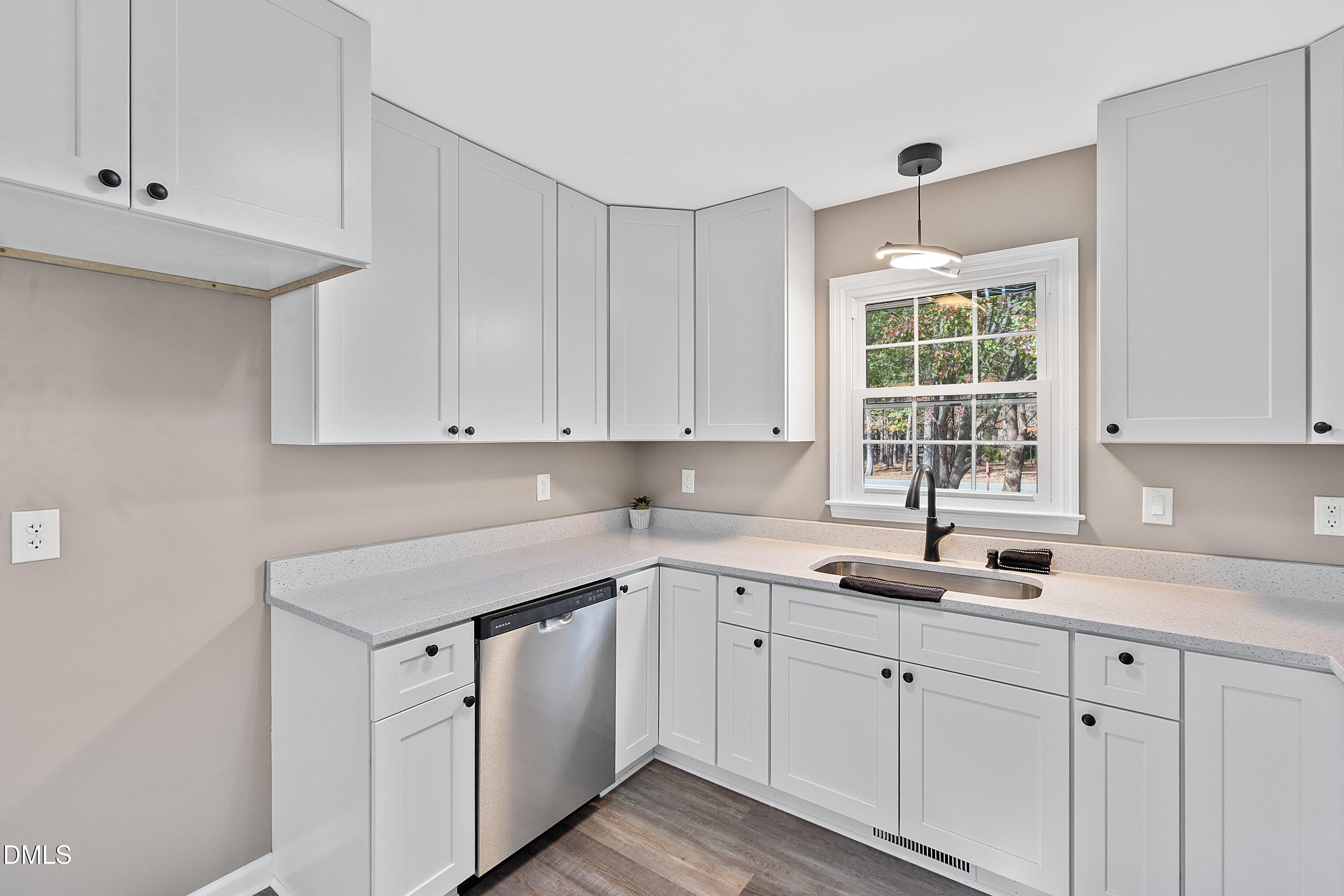 2021 Fort Drive Clayton NC 27520