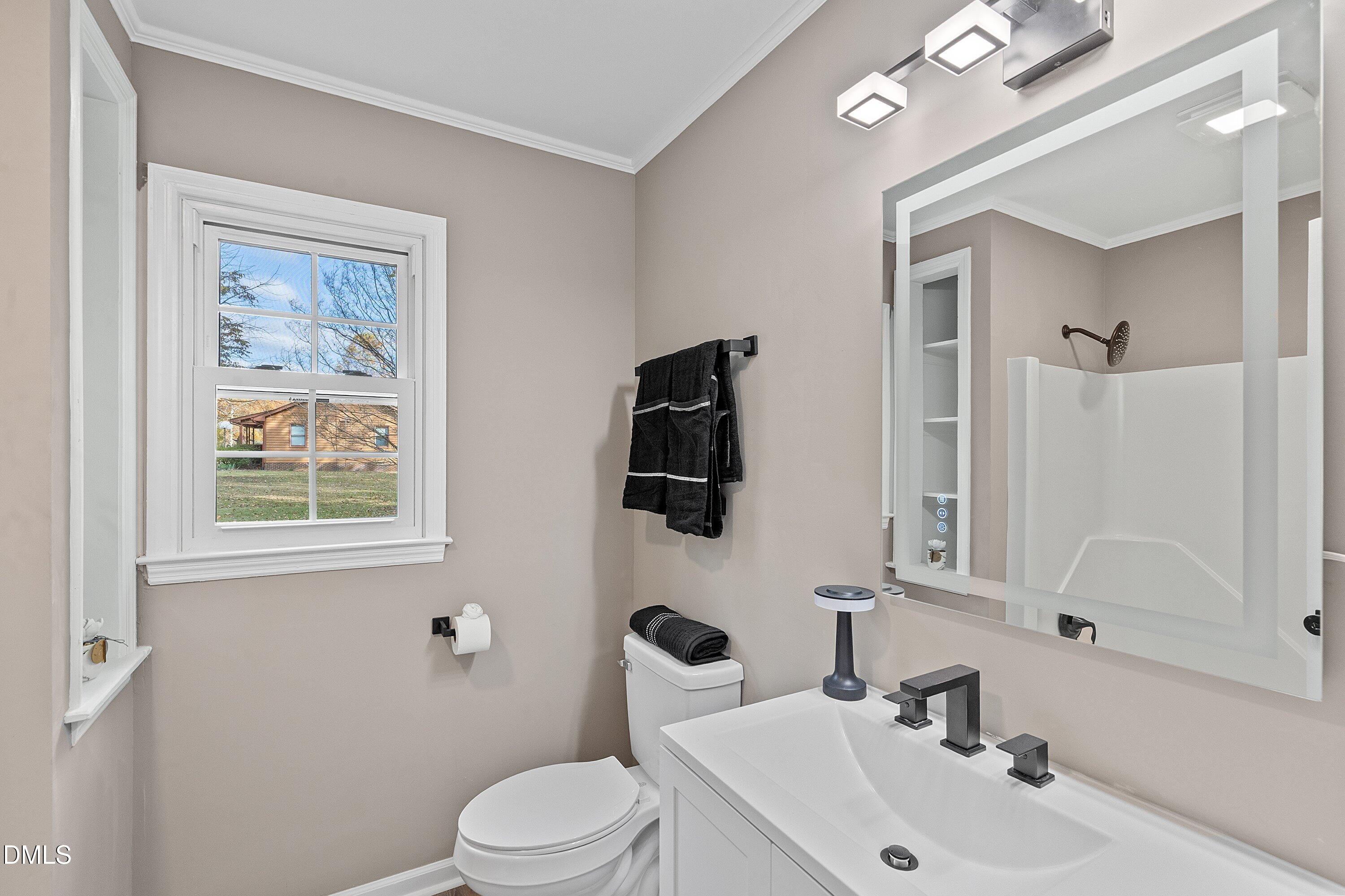 2021 Fort Drive Clayton NC 27520