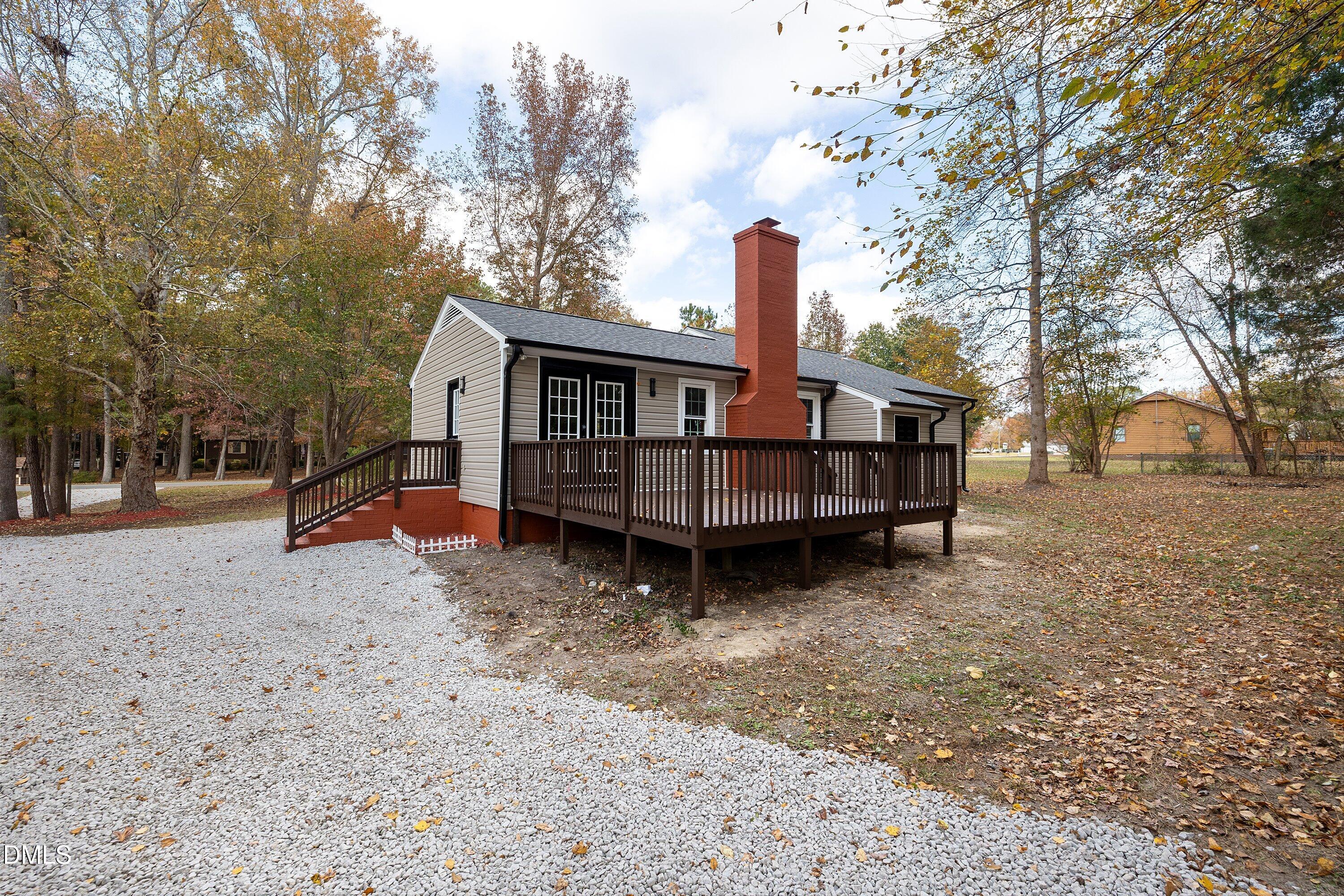 2021 Fort Drive Clayton NC 27520