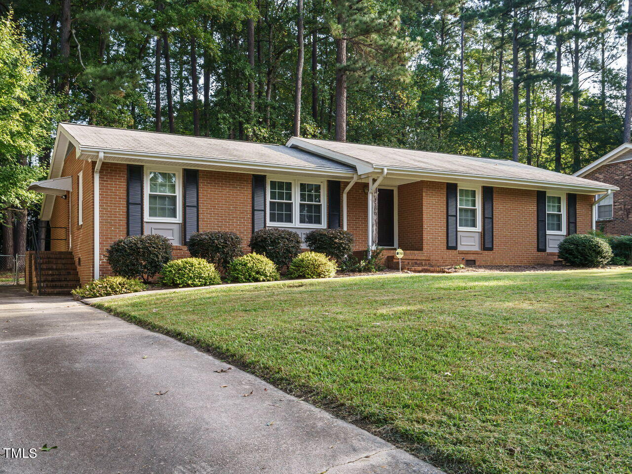 1100 Brucemont Drive Garner NC 27529