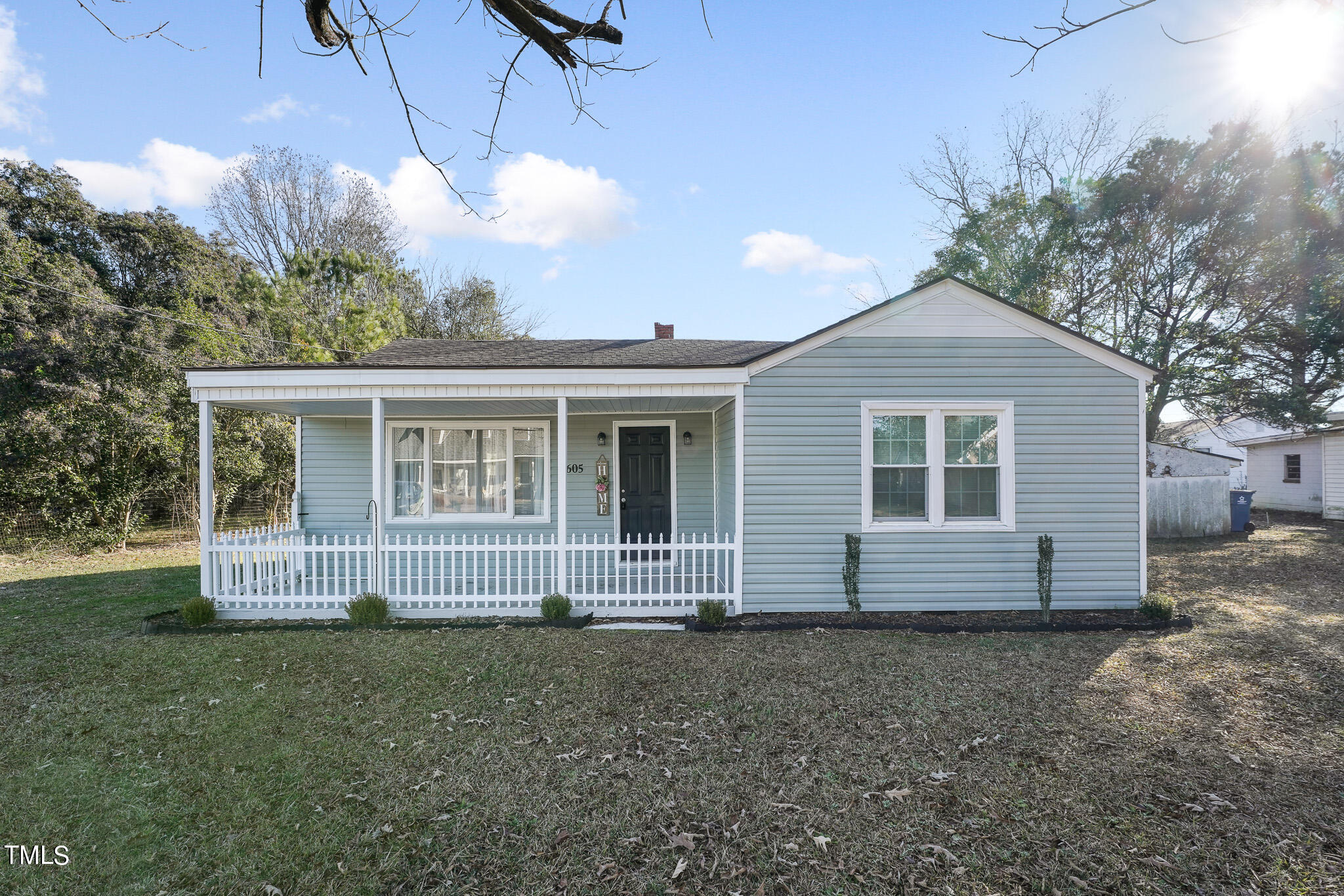 1605 S Elm Avenue Dunn NC 28334