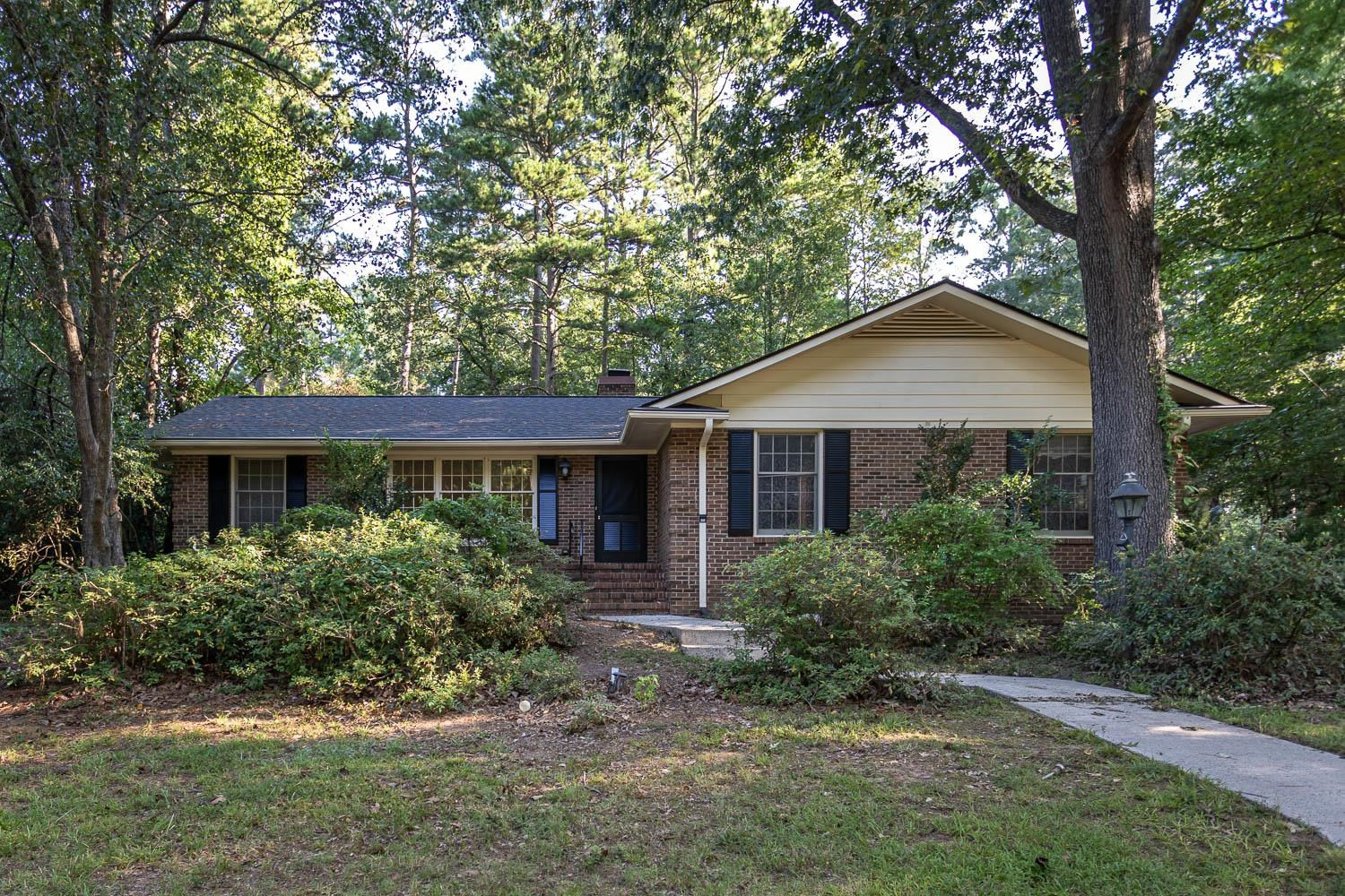 1905 Overland Drive Chapel Hill NC 27517