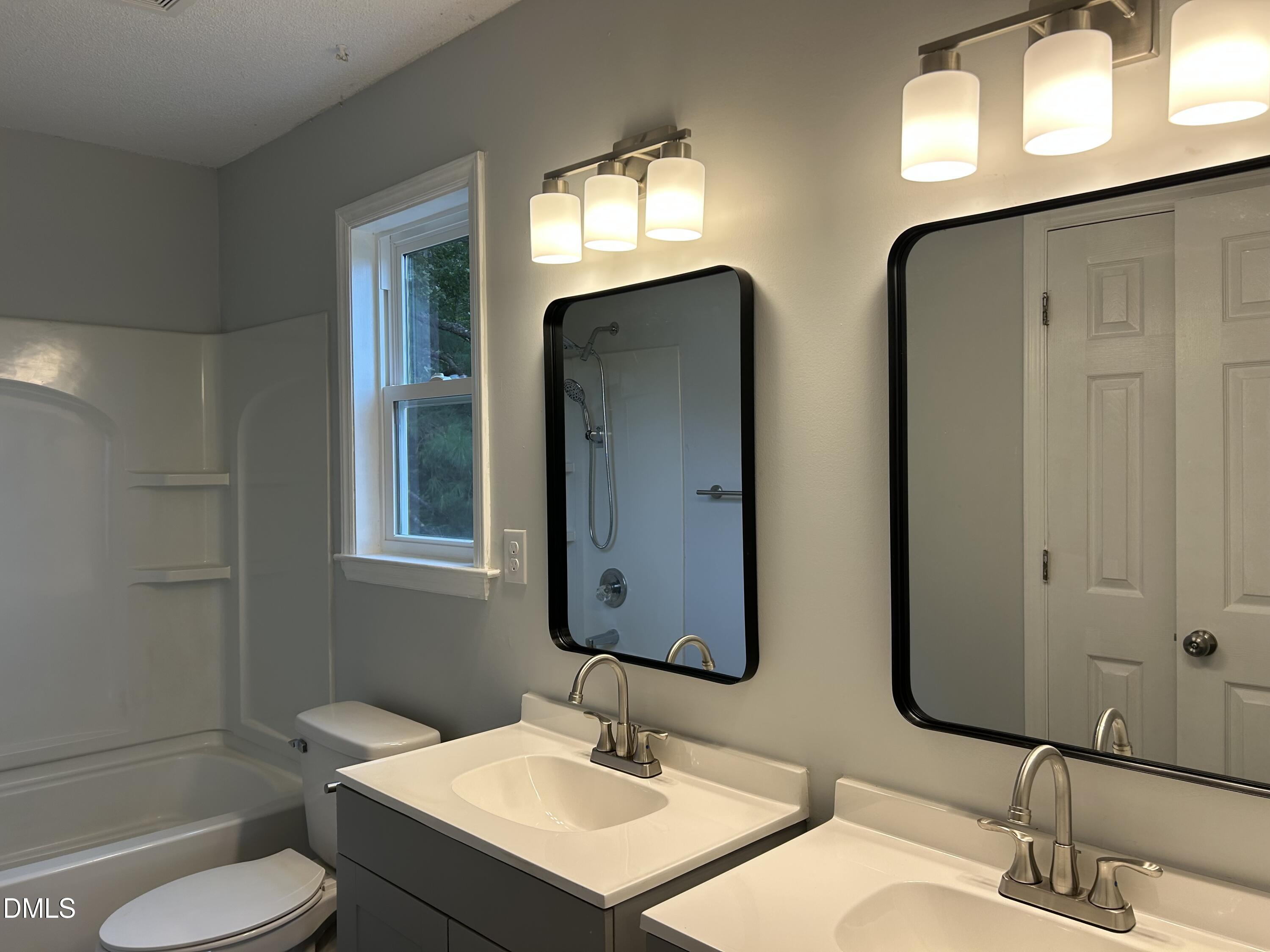 387 N Pleasant Coates Road Benson NC 27504