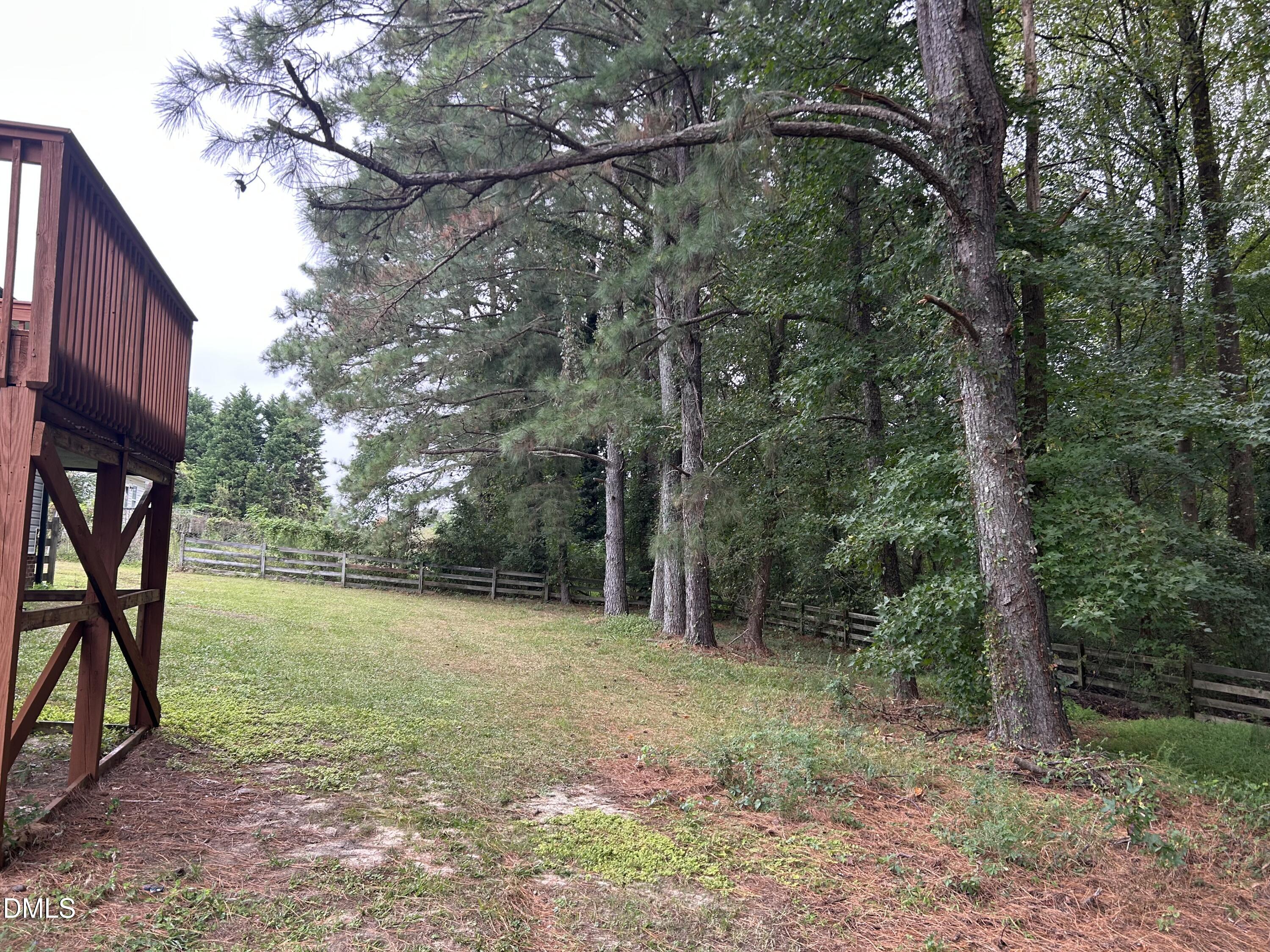 387 N Pleasant Coates Road Benson NC 27504