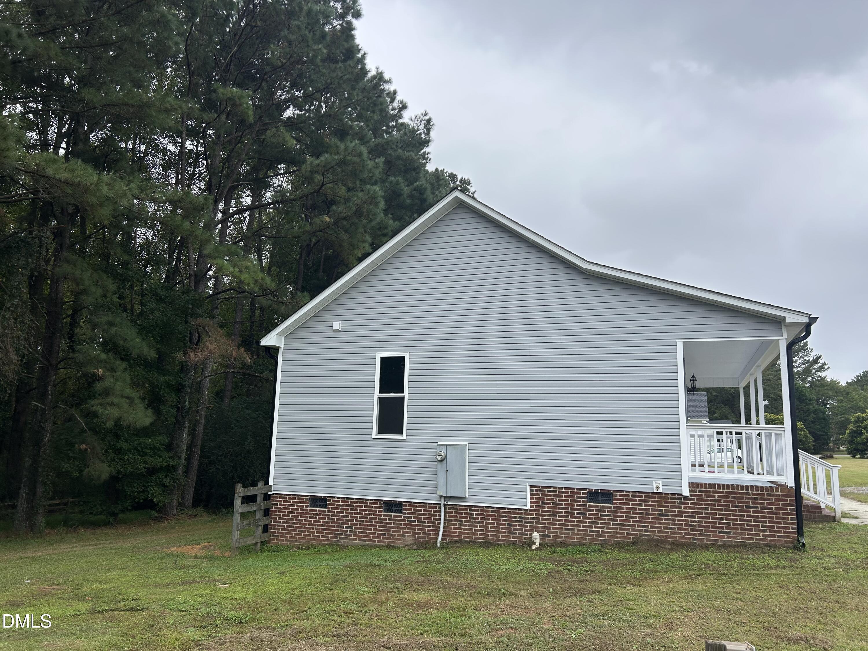 387 N Pleasant Coates Road Benson NC 27504