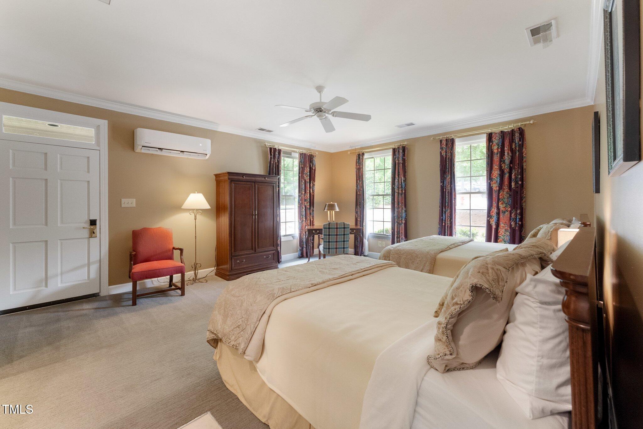 11483 Club Drive Chapel Hill NC 27517