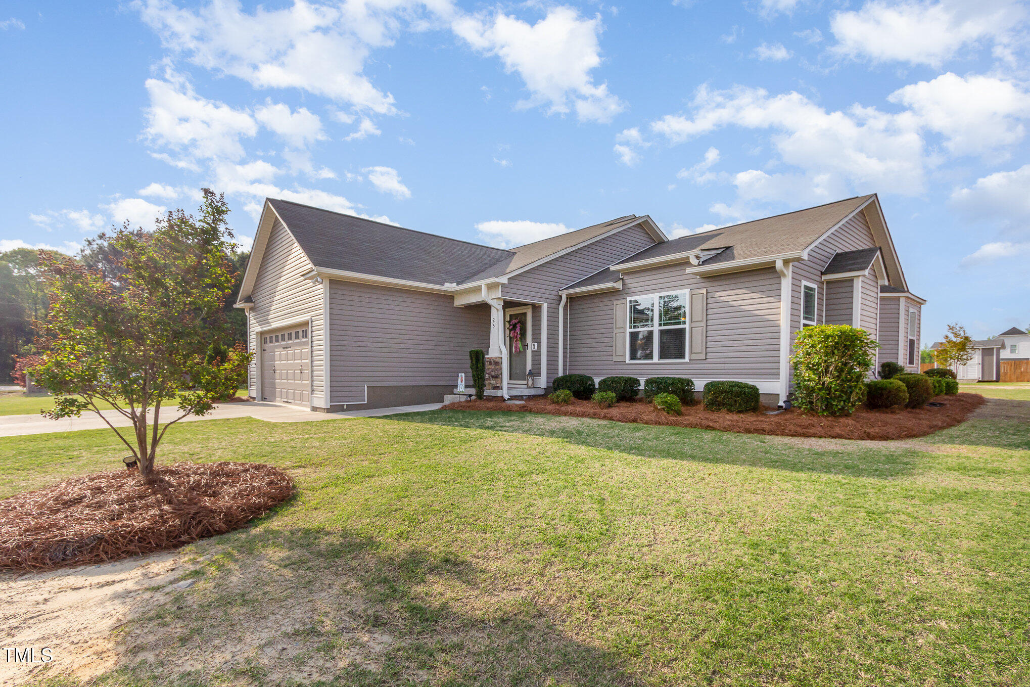 25 Cornfield Lane Benson NC 27504