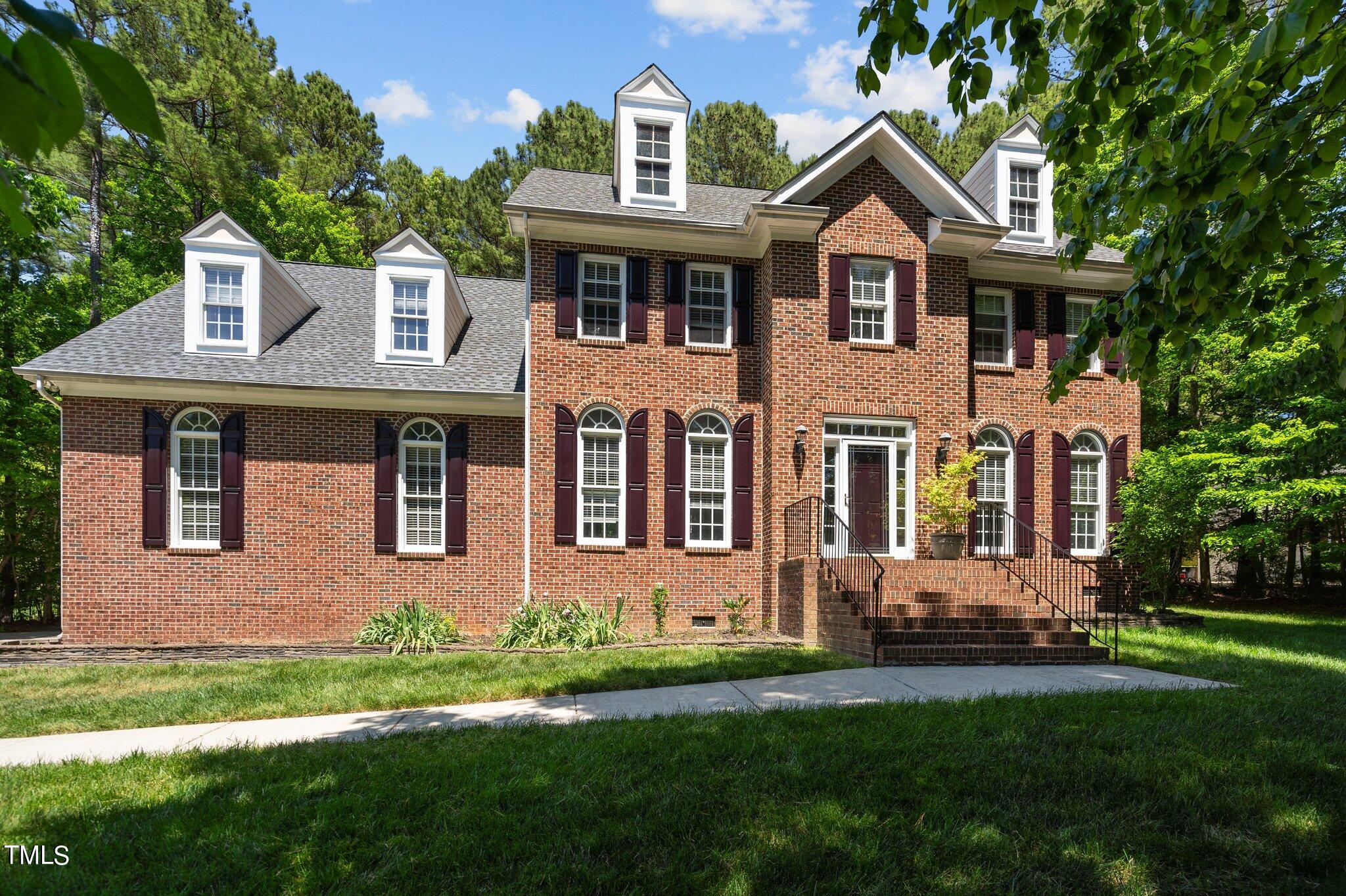 2404 Sunnystone Way Raleigh NC 27613
