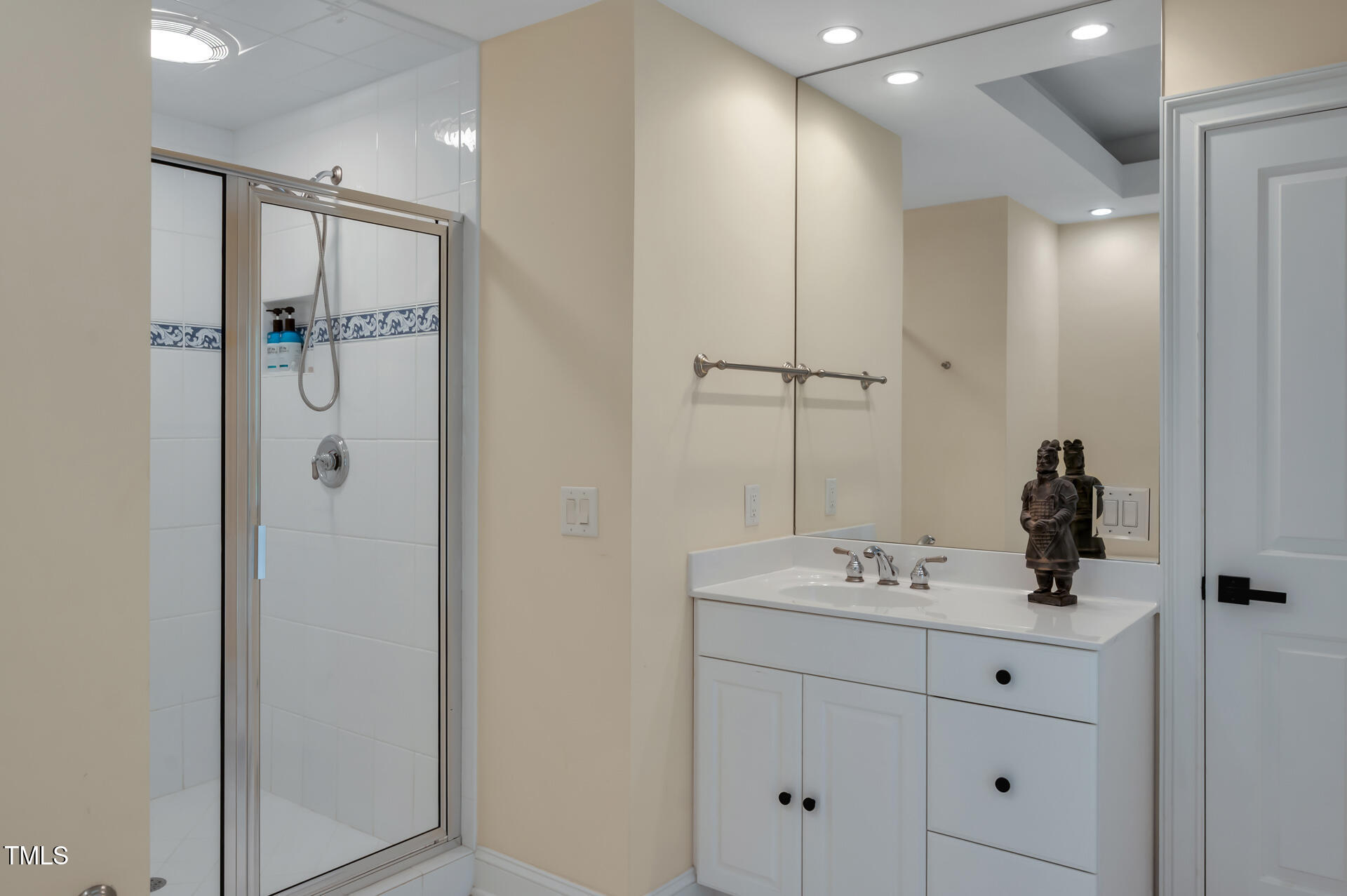 53516 Bickett Drive Chapel Hill NC 27517