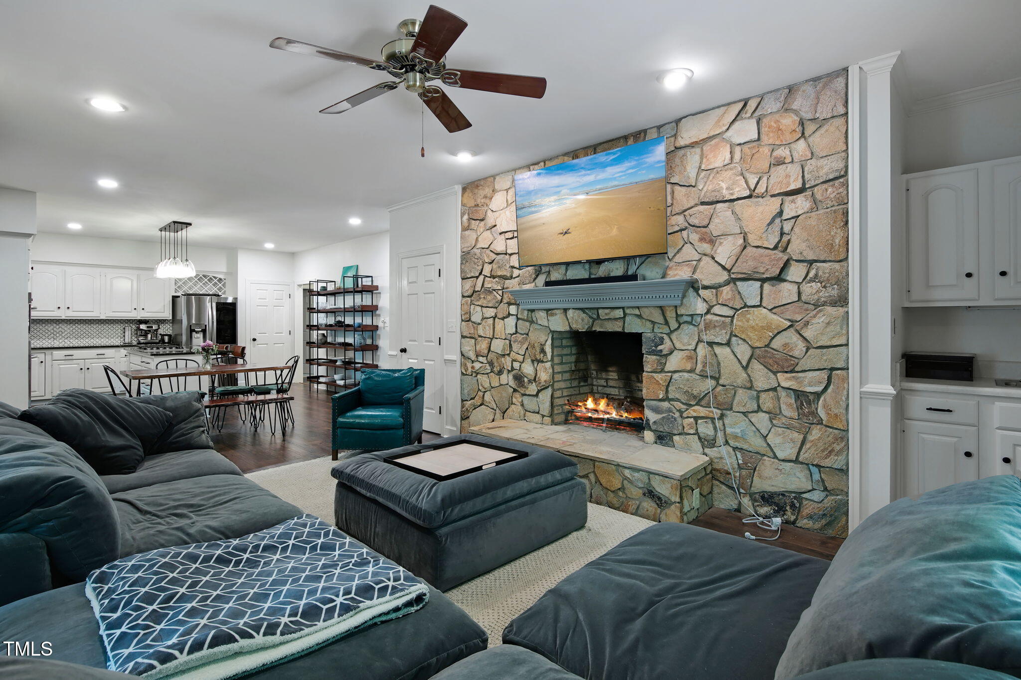 6 Street James Place Chapel Hill NC 27514