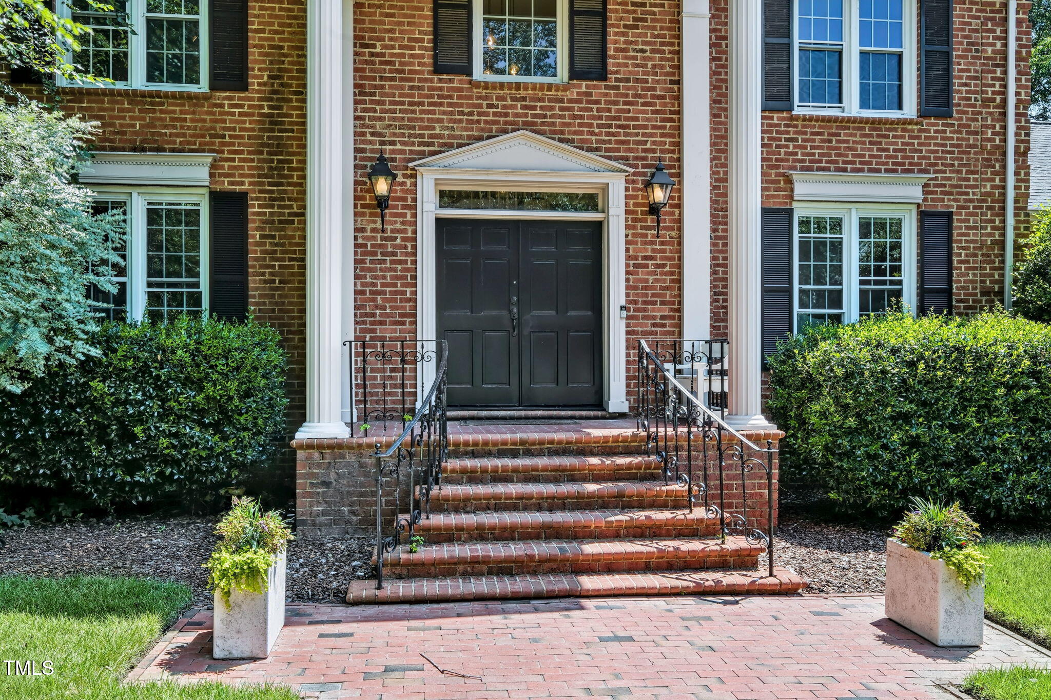 6 Street James Place Chapel Hill NC 27514