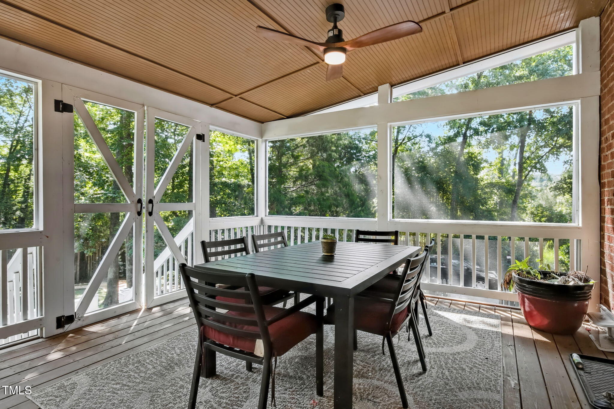 6 Street James Place Chapel Hill NC 27514