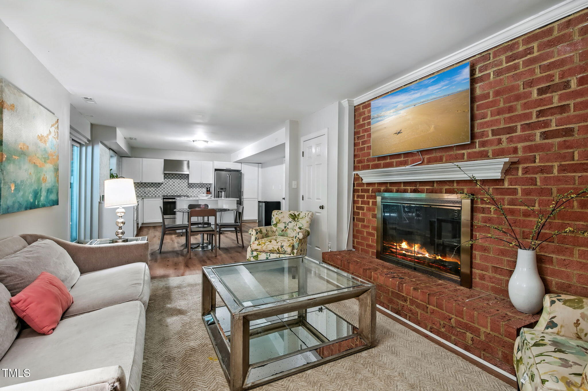 6 Street James Place Chapel Hill NC 27514