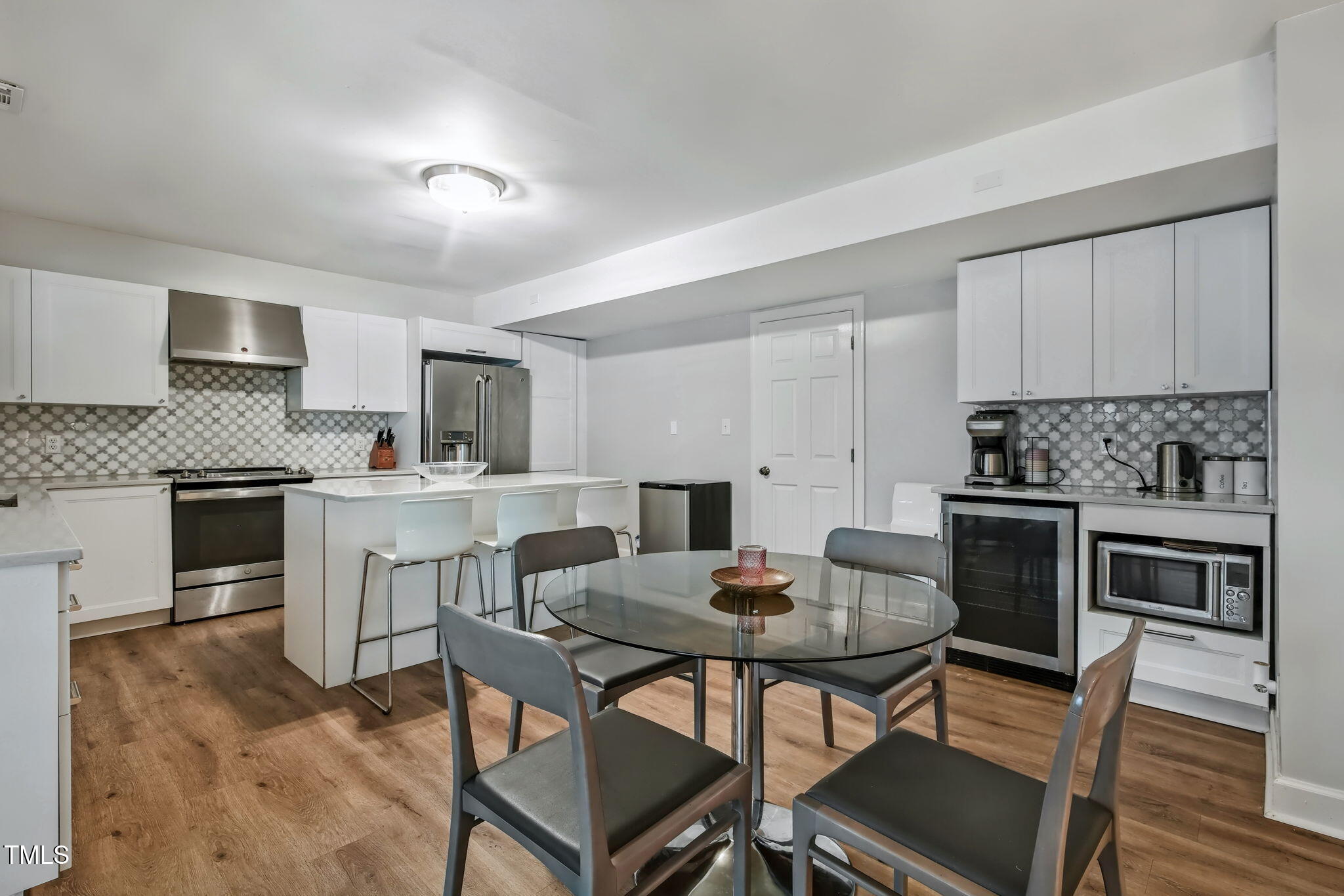 6 Street James Place Chapel Hill NC 27514