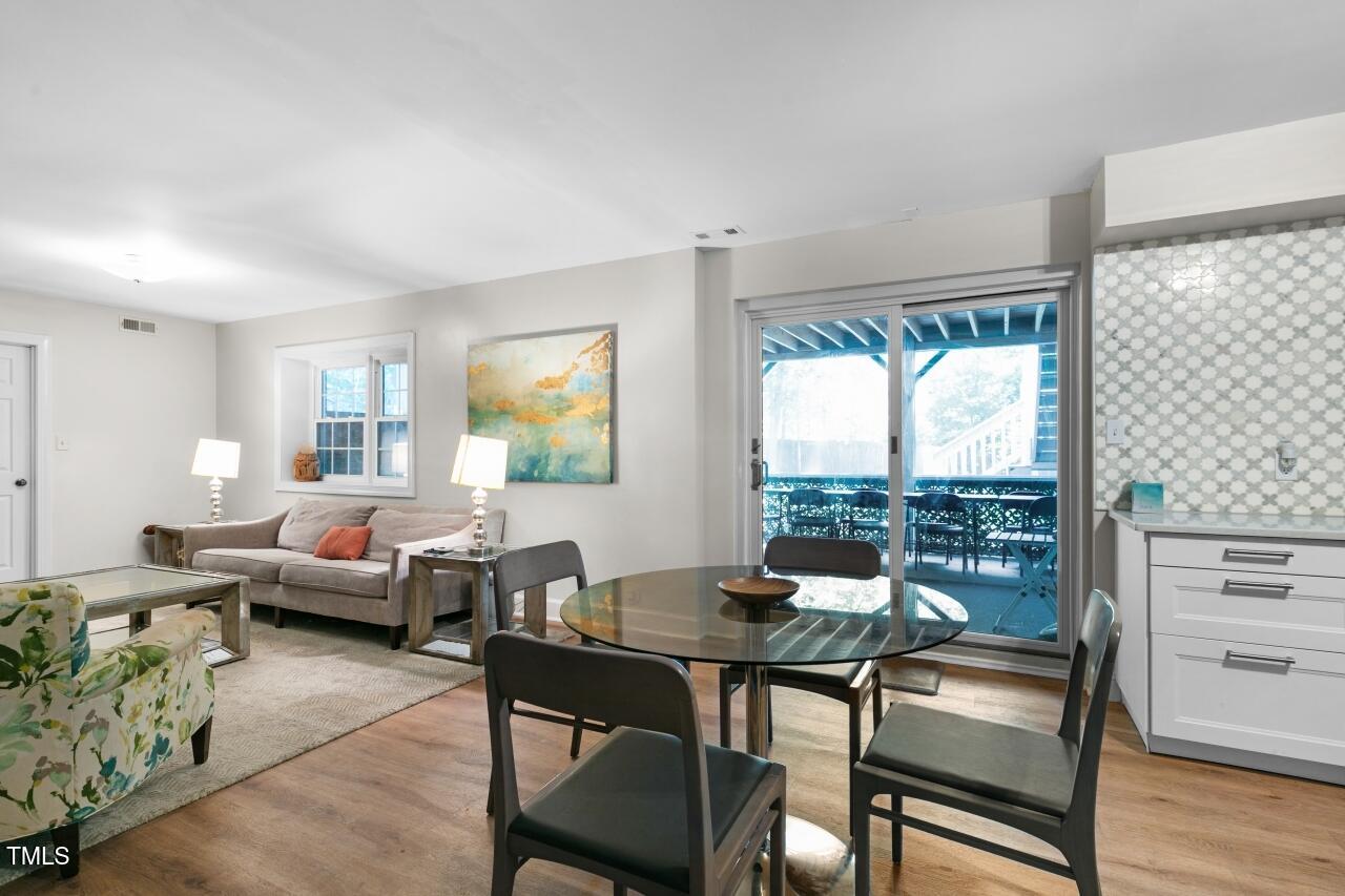 6 Street James Place Chapel Hill NC 27514