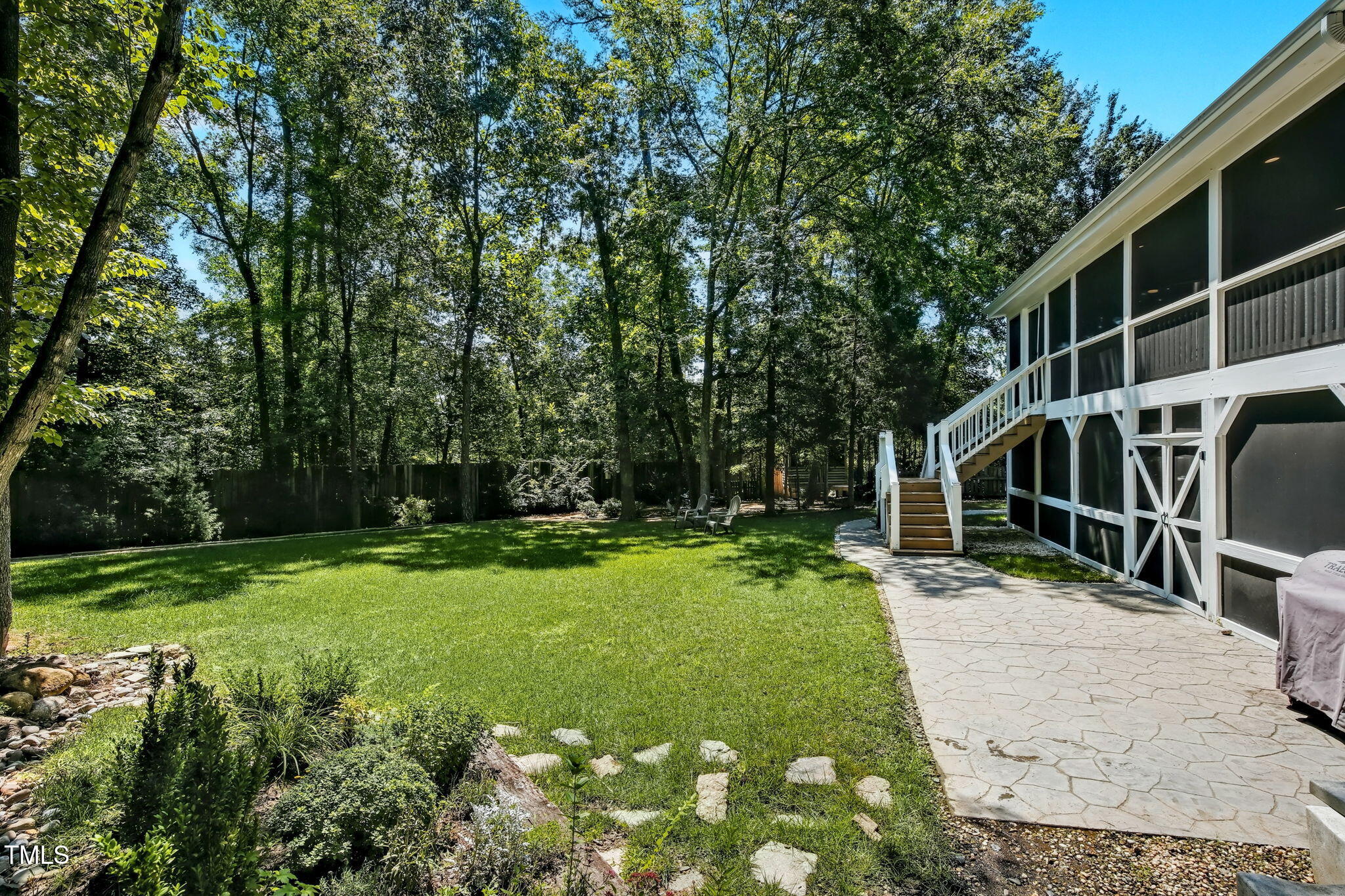 6 Street James Place Chapel Hill NC 27514