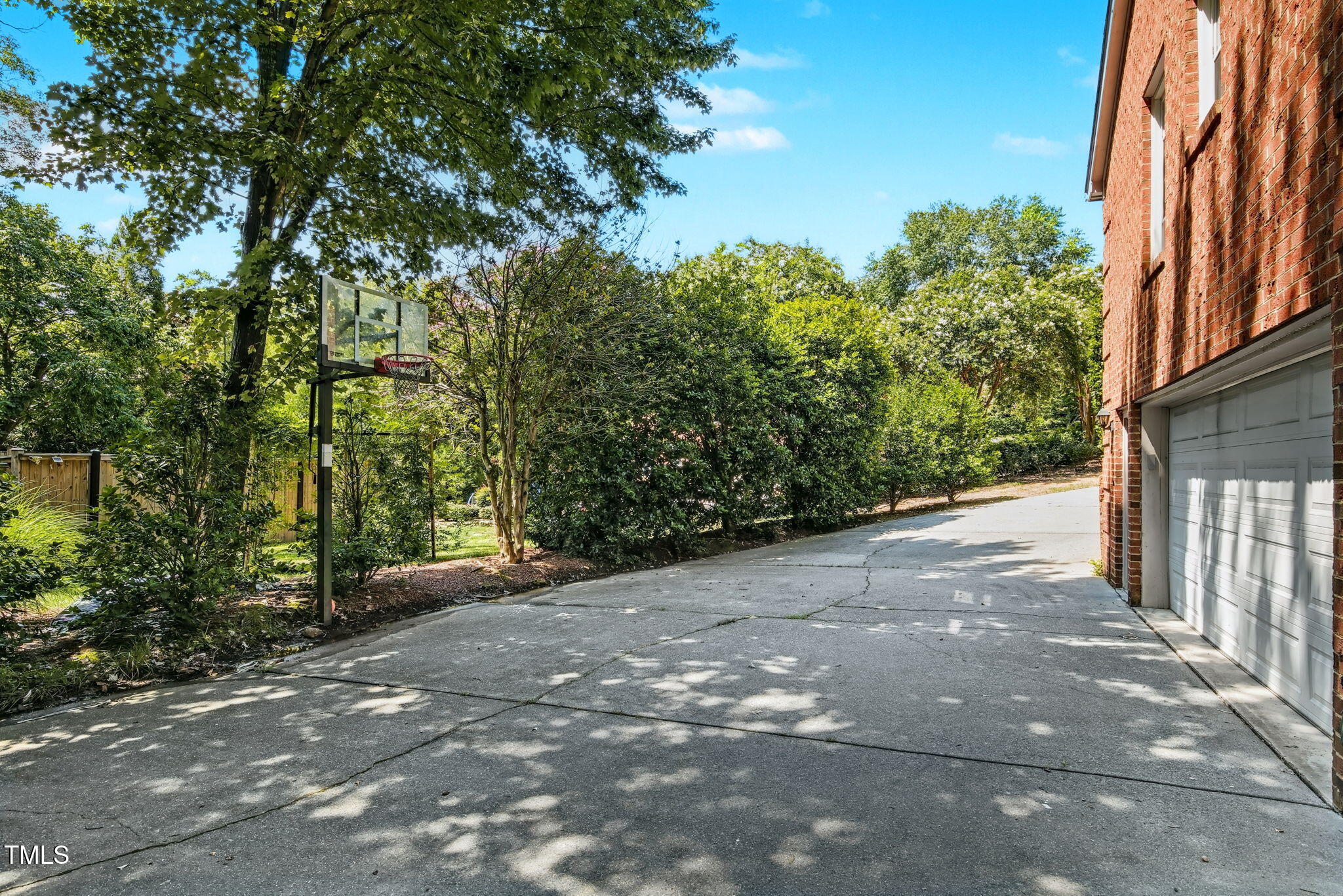 6 Street James Place Chapel Hill NC 27514