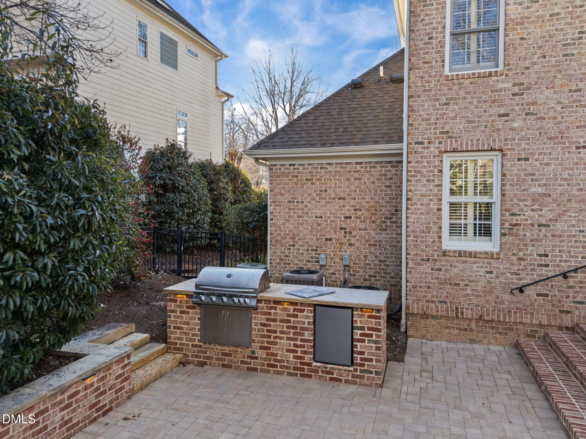 219 Brown Bear Chapel Hill NC 27517