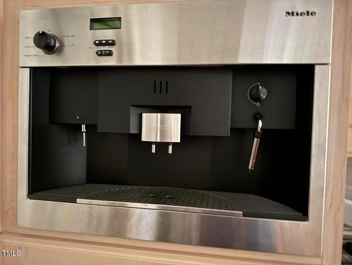 81106 Alexander Chapel Hill NC 27517