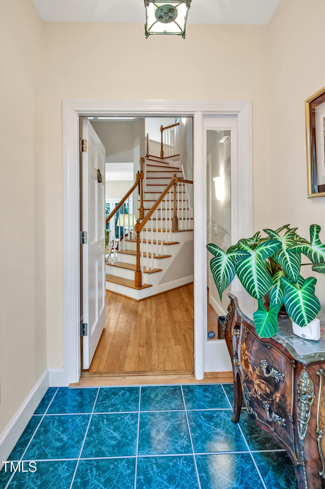 81106 Alexander Chapel Hill NC 27517