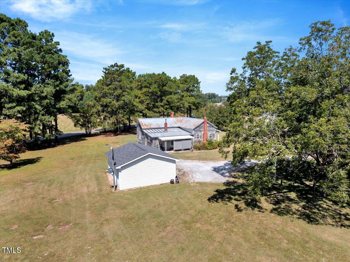 2172 Amelia Church Road Clayton NC 27520