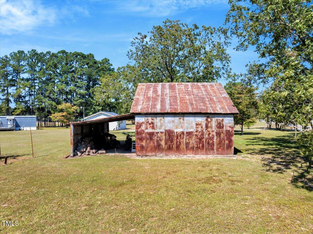 2172 Amelia Church Road Clayton NC 27520