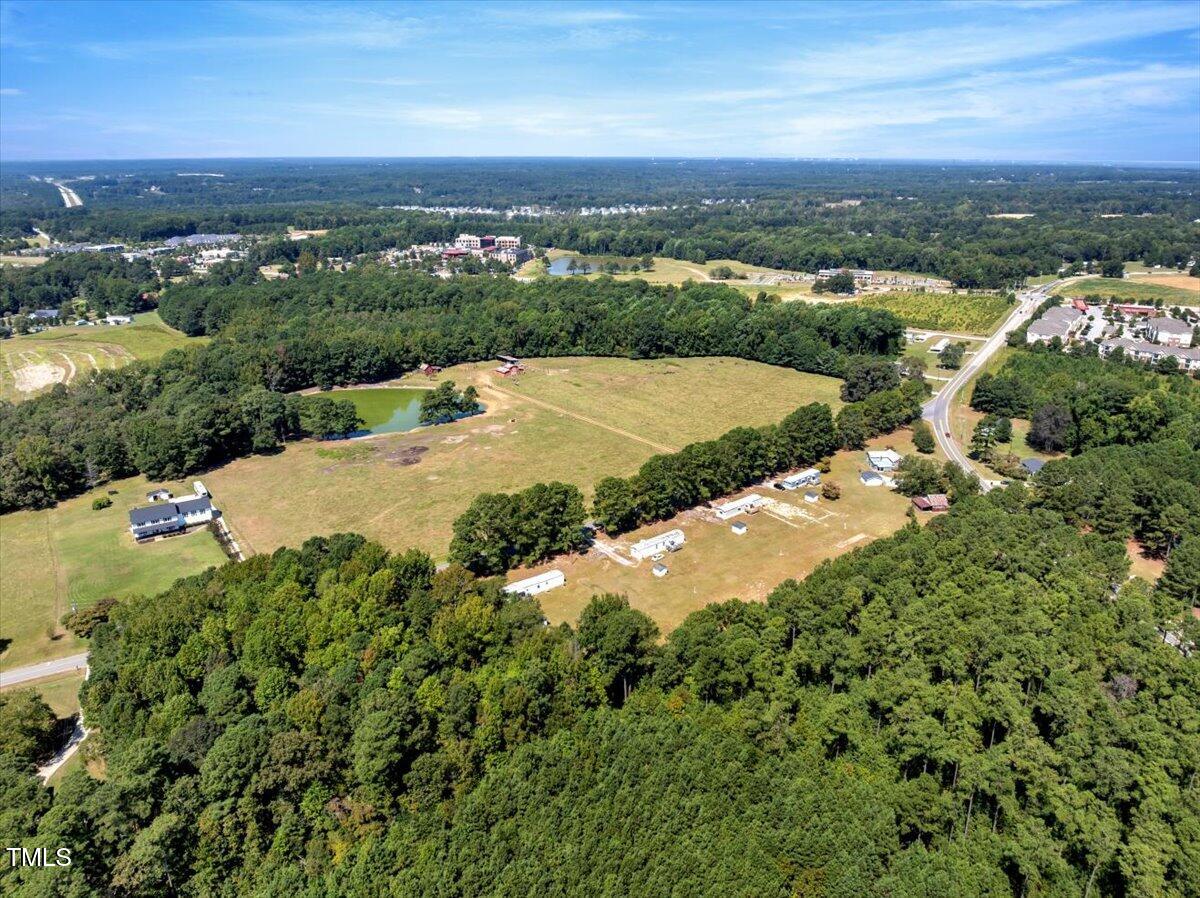 2172 Amelia Church Road Clayton NC 27520