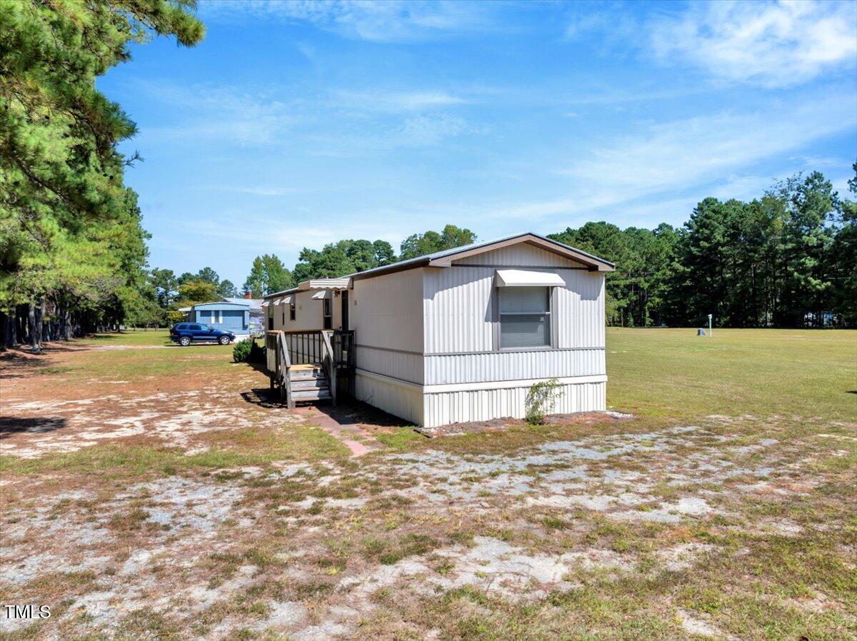 2172 Amelia Church Road Clayton NC 27520