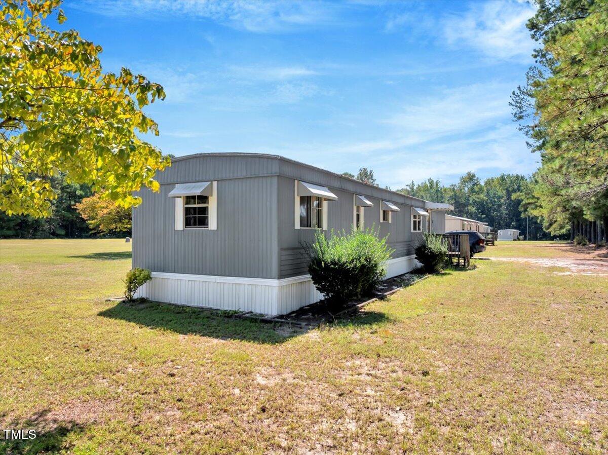 2172 Amelia Church Road Clayton NC 27520