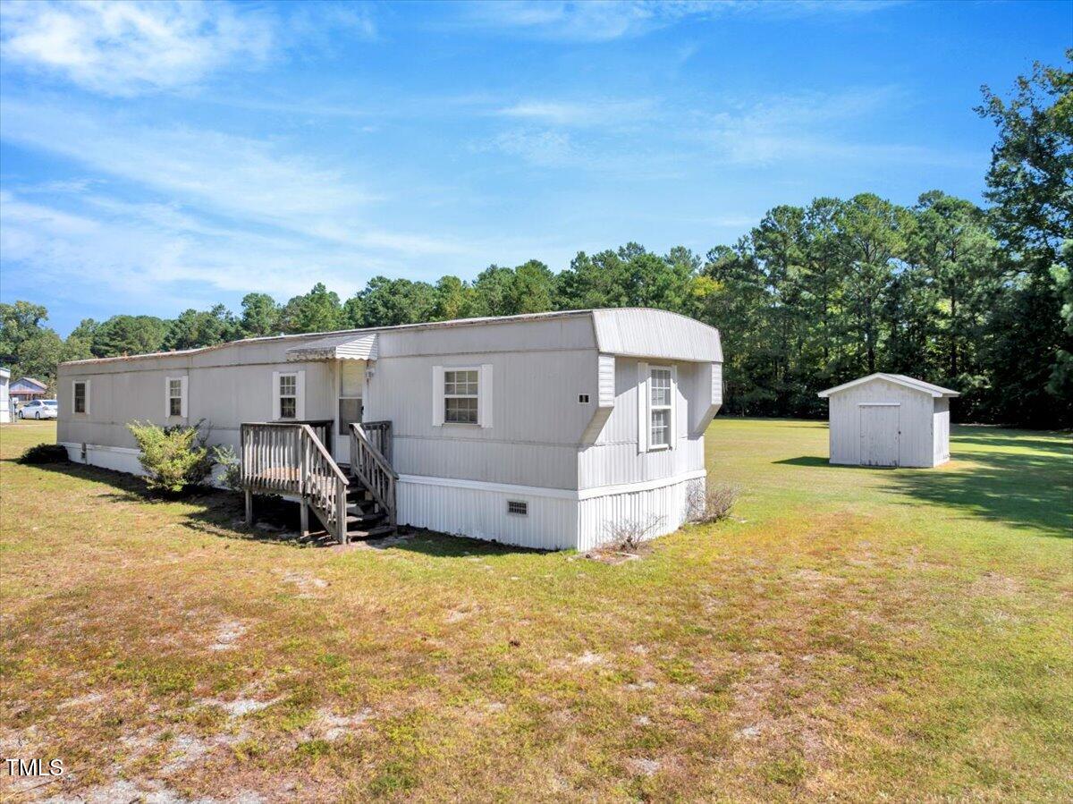 2172 Amelia Church Road Clayton NC 27520