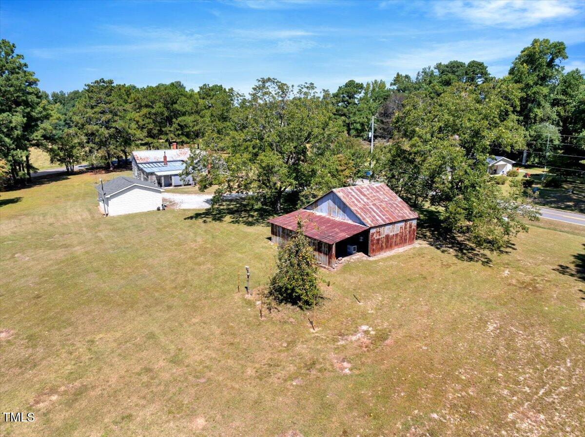 2172 Amelia Church Road Clayton NC 27520