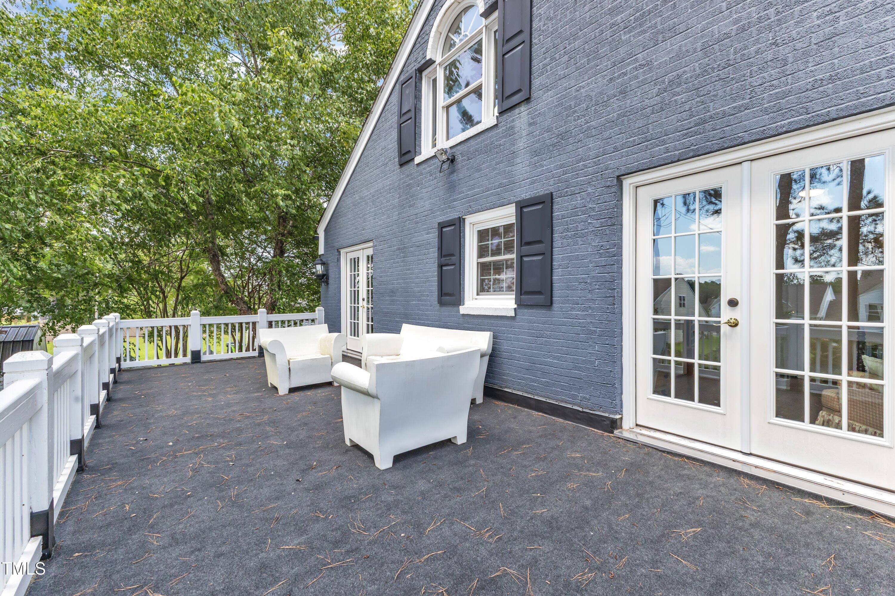 300 S Pine Street Benson NC 27504