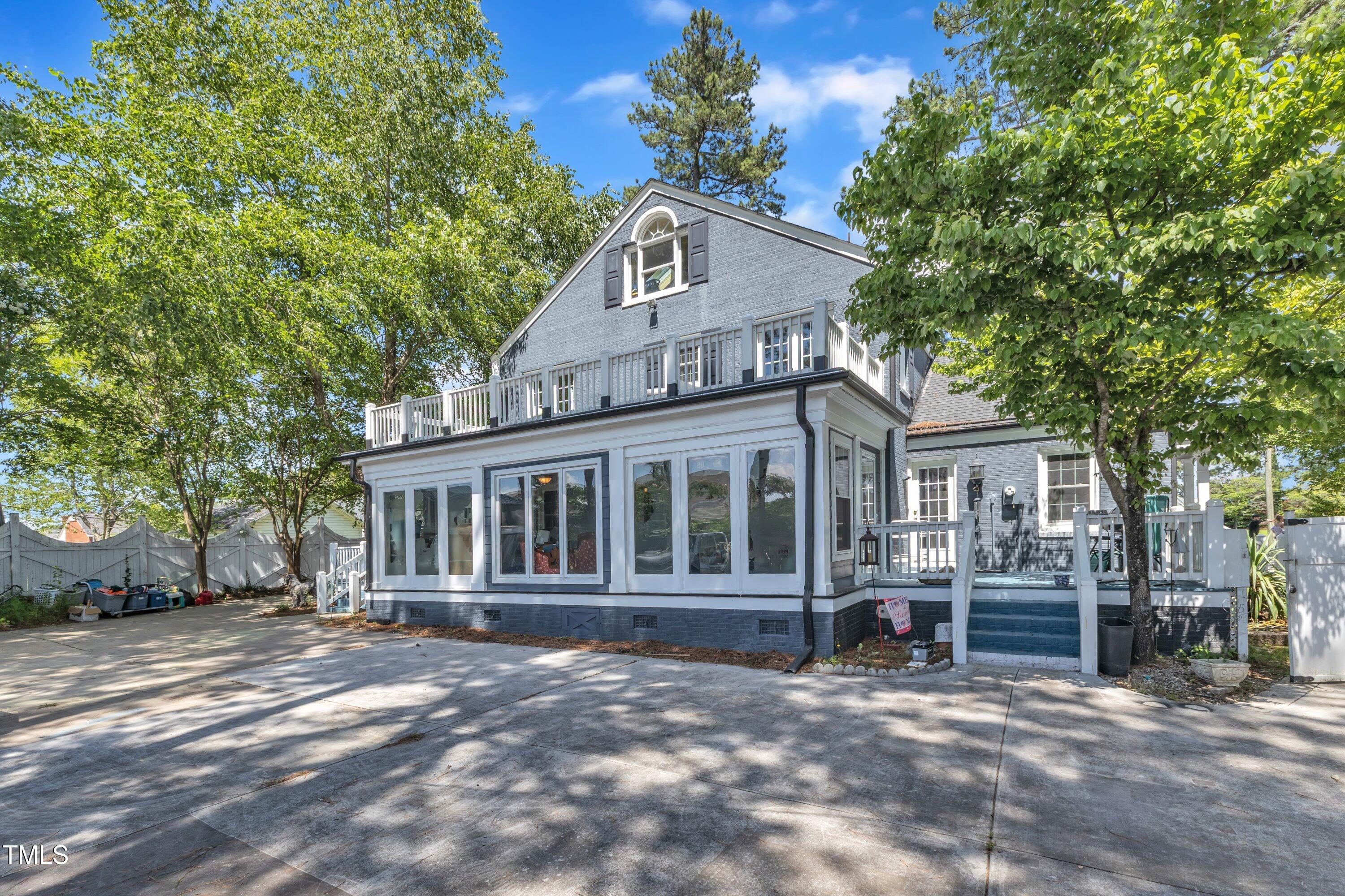 300 S Pine Street Benson NC 27504