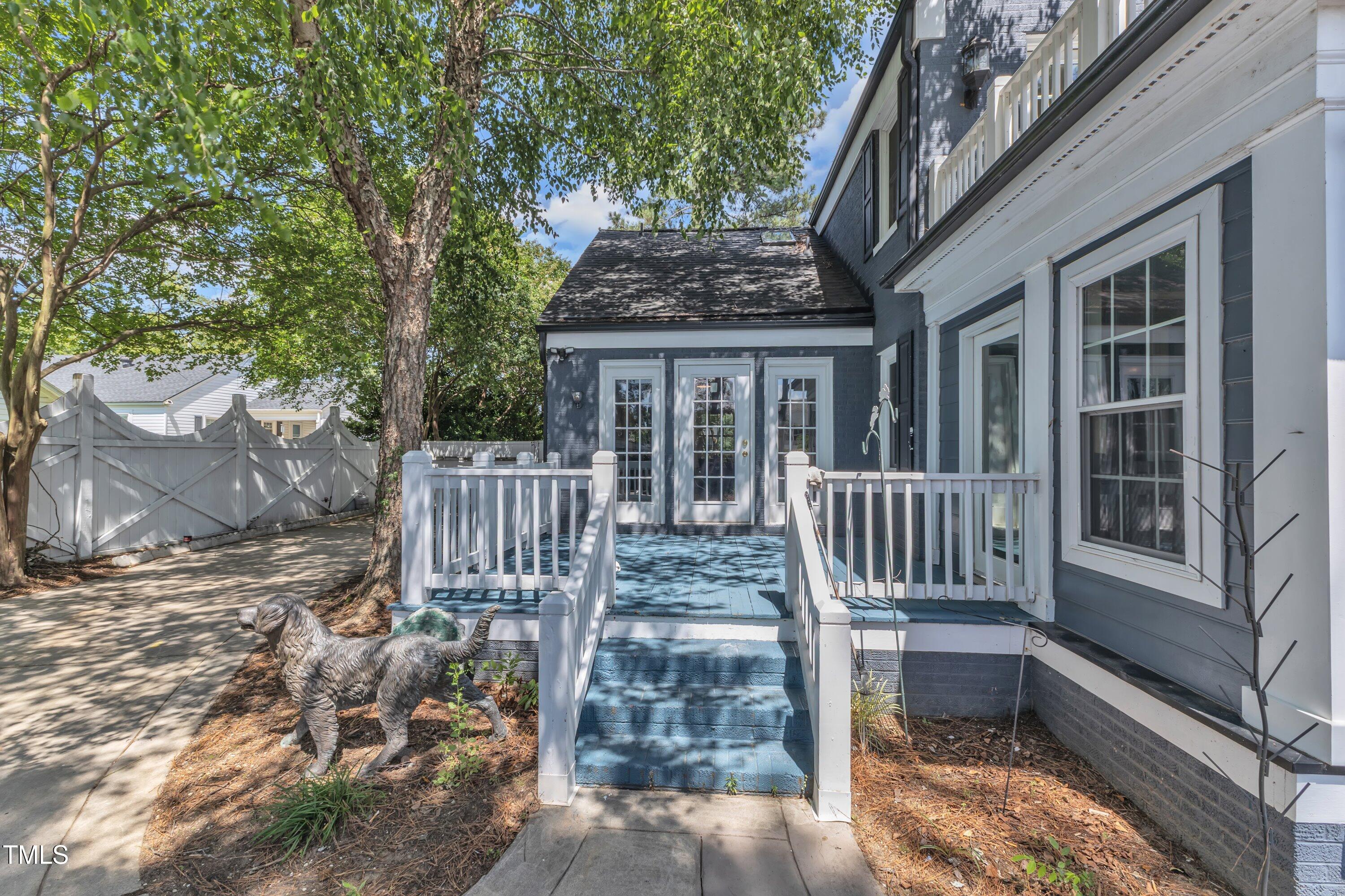 300 S Pine Street Benson NC 27504