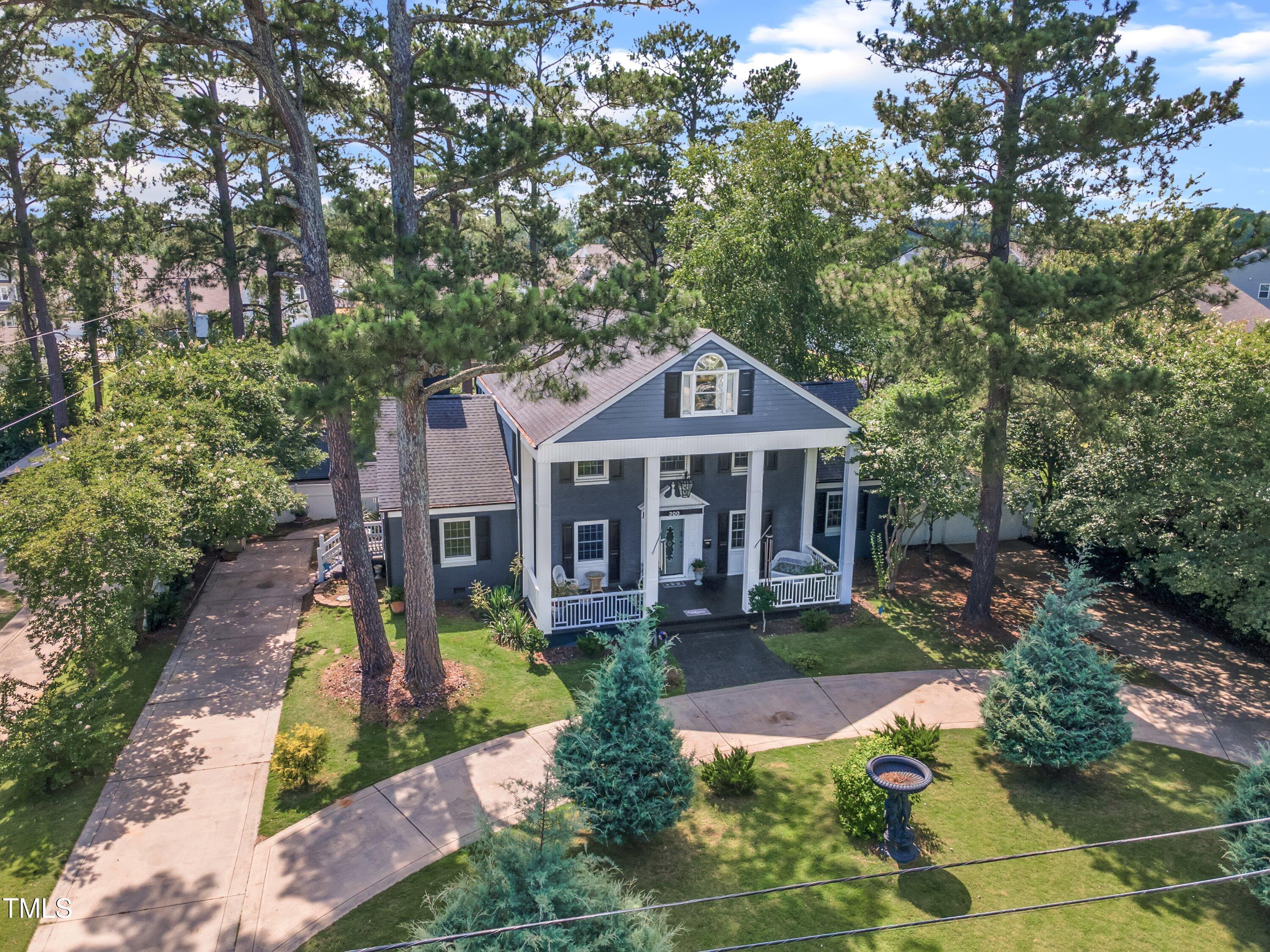 300 S Pine Street Benson NC 27504