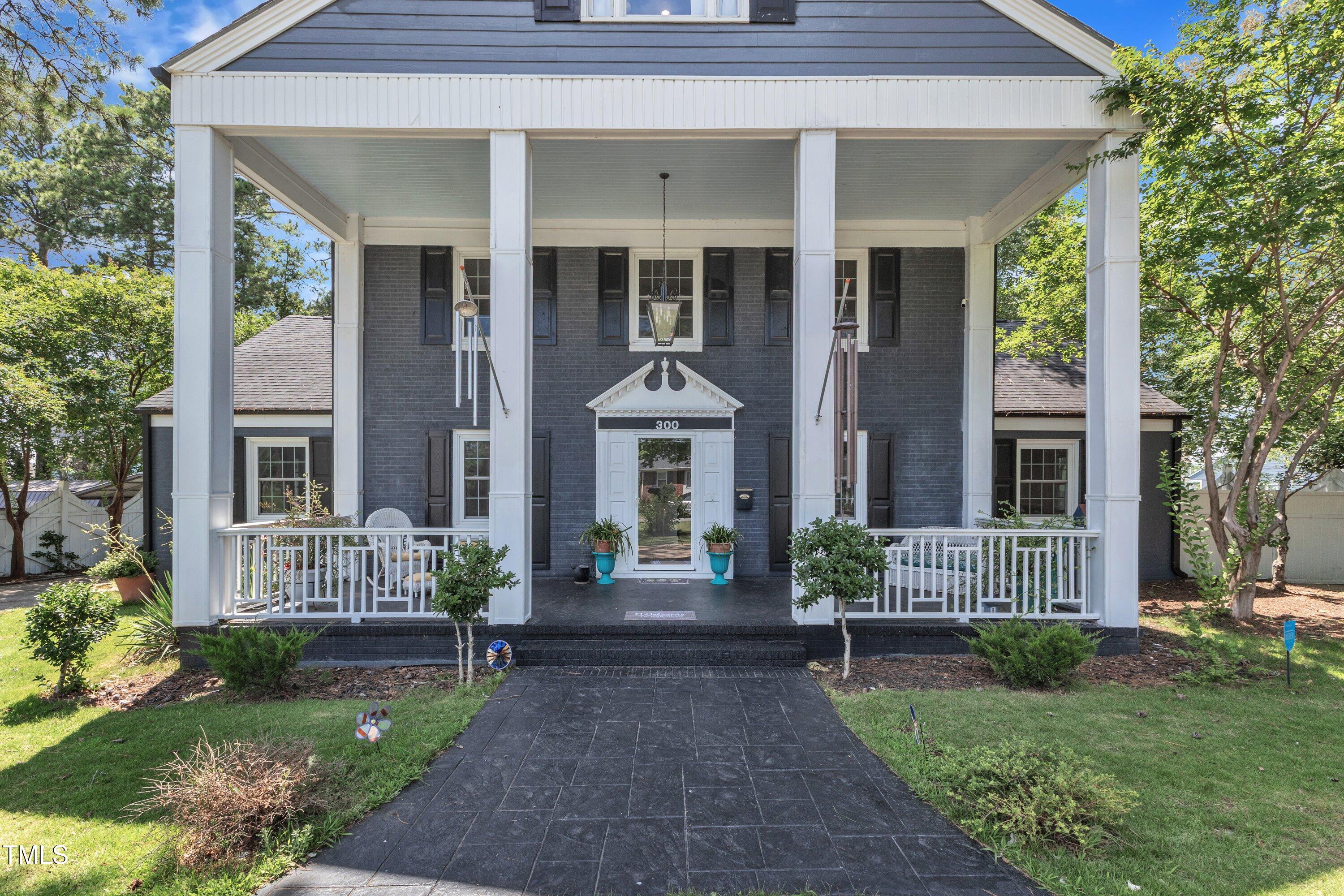 300 S Pine Street Benson NC 27504