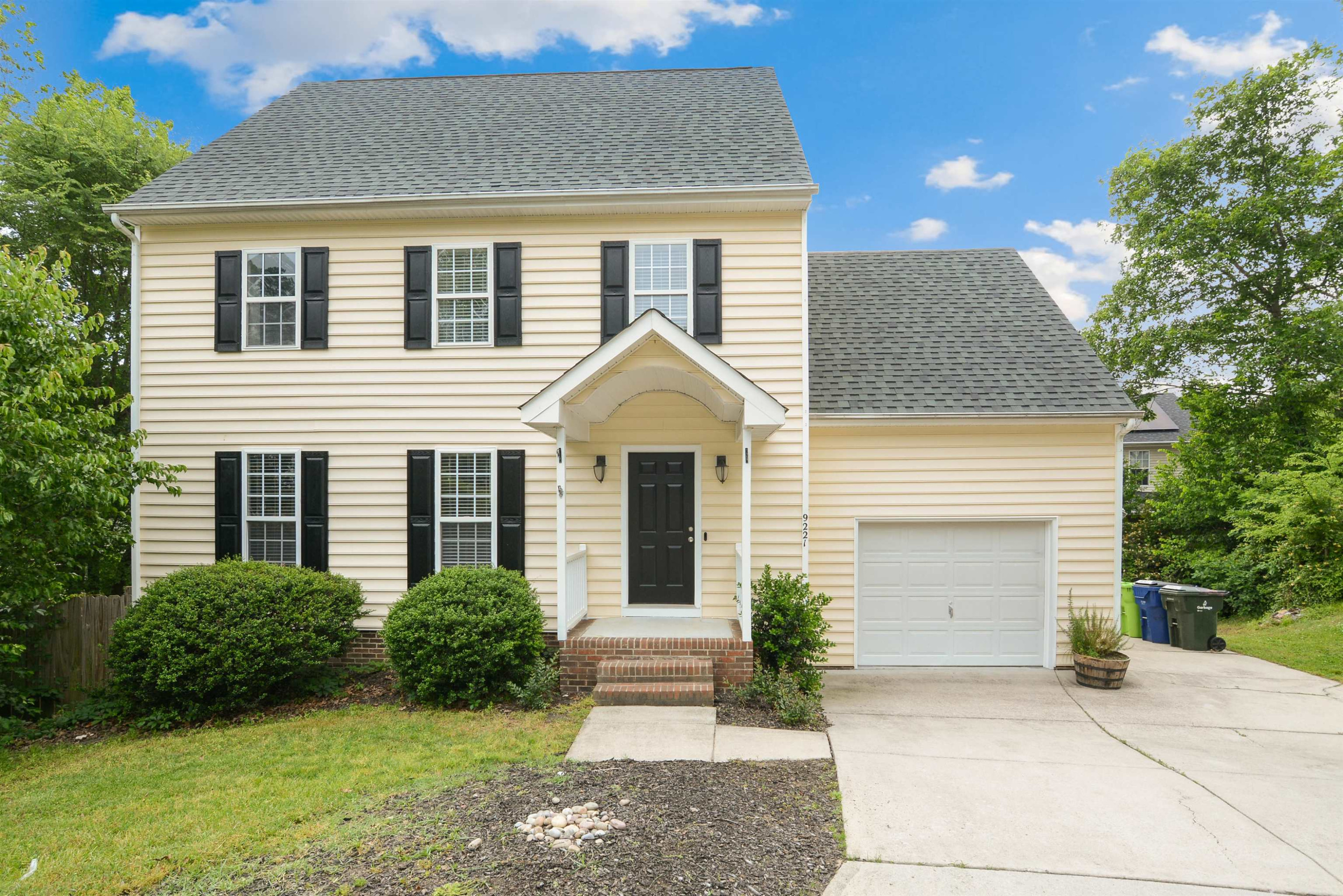 9221 Pennythorne Court Raleigh NC 27615