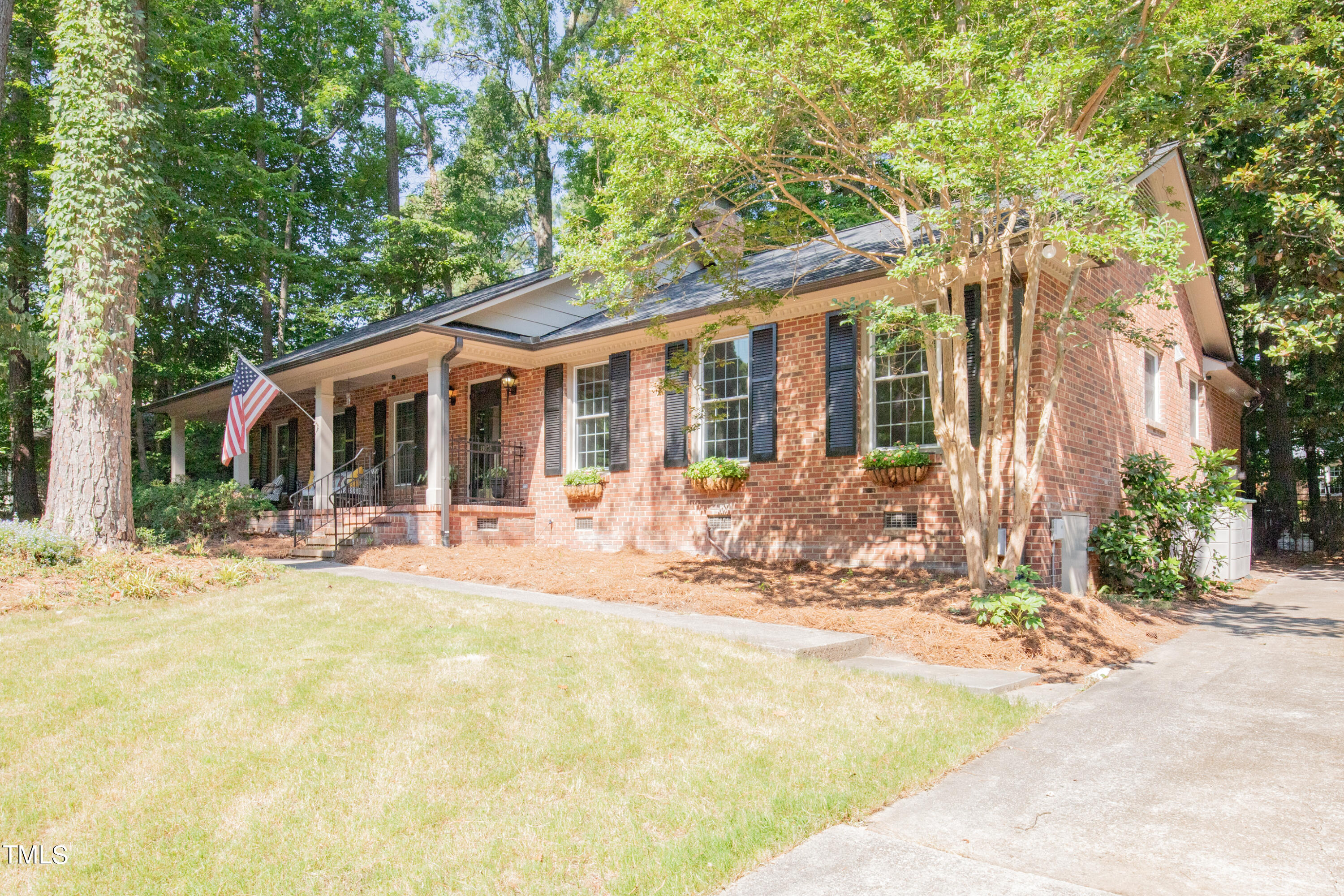 822 Churchill Drive Chapel Hill NC 27517