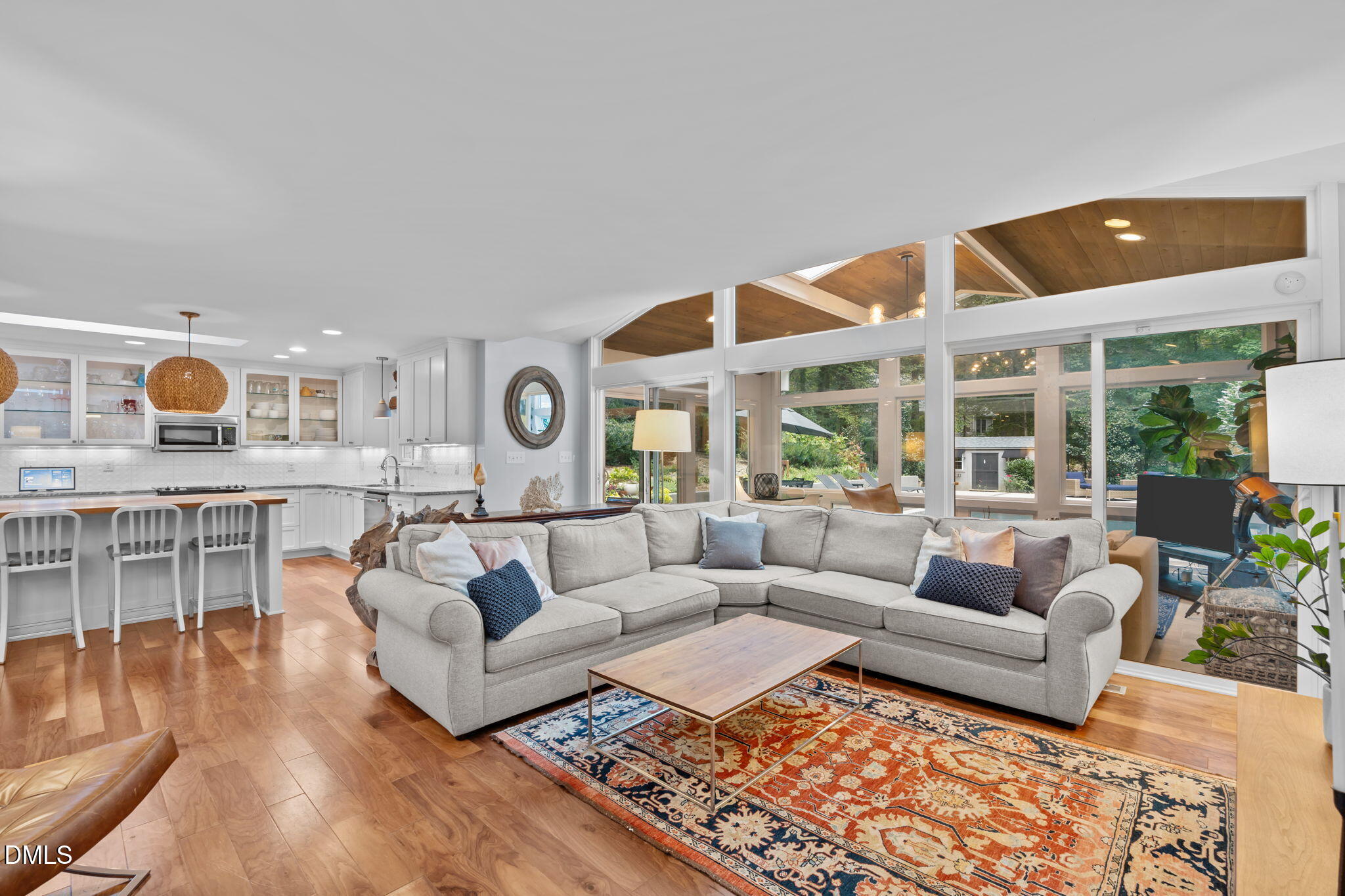 1812 Rolling Road Chapel Hill NC 27514