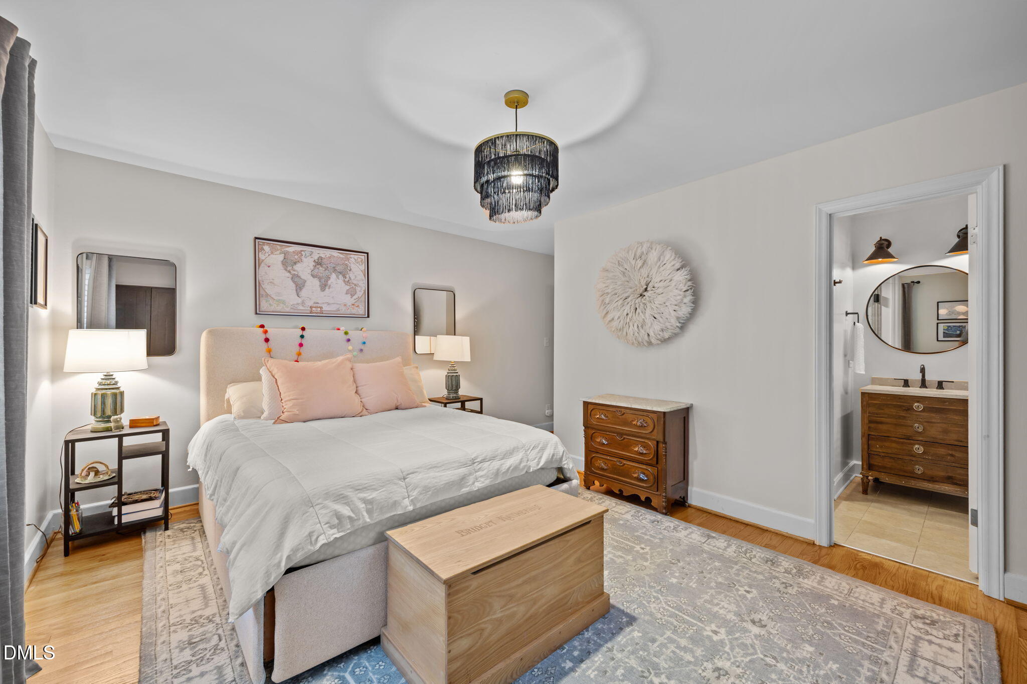 1812 Rolling Road Chapel Hill NC 27514