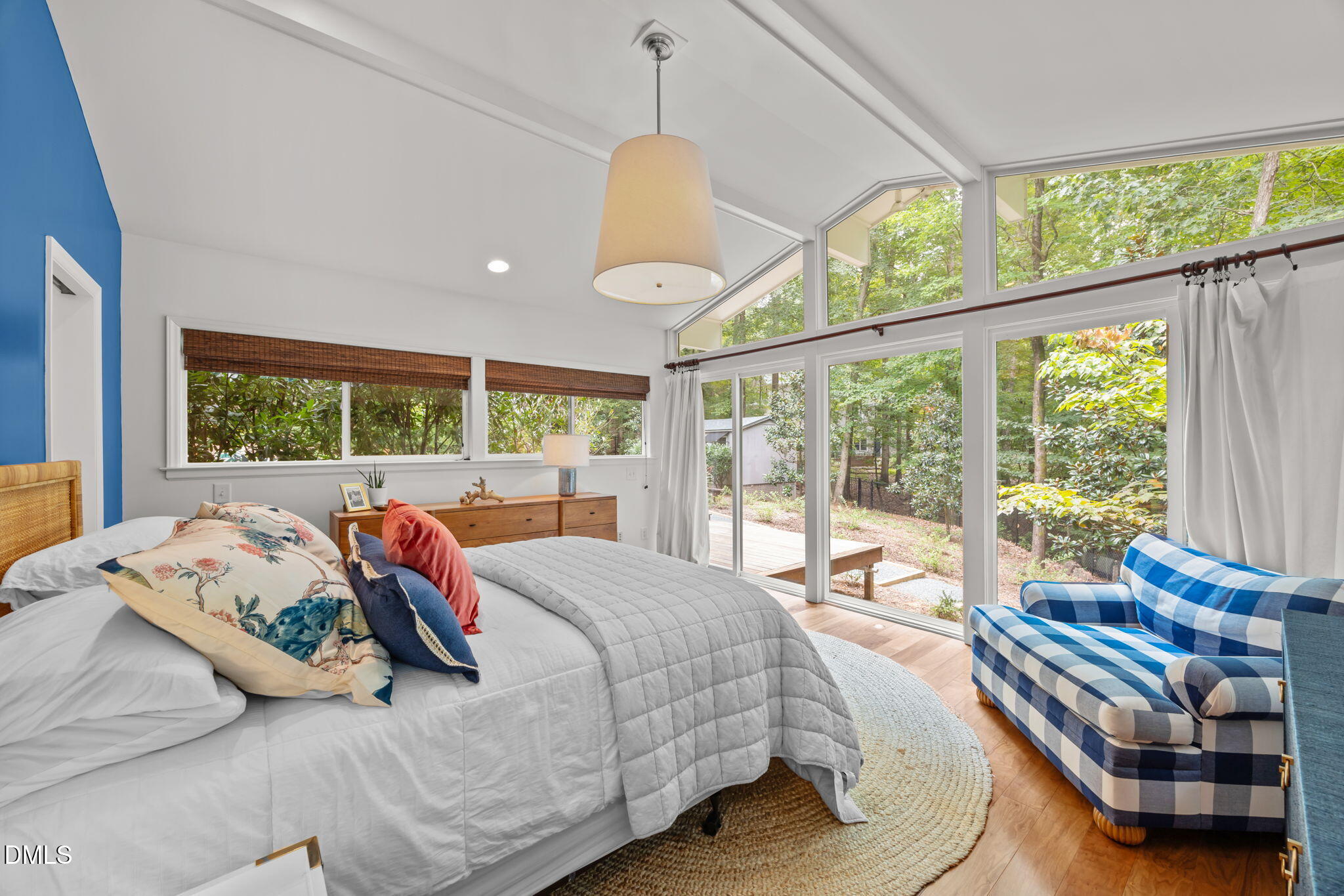 1812 Rolling Road Chapel Hill NC 27514