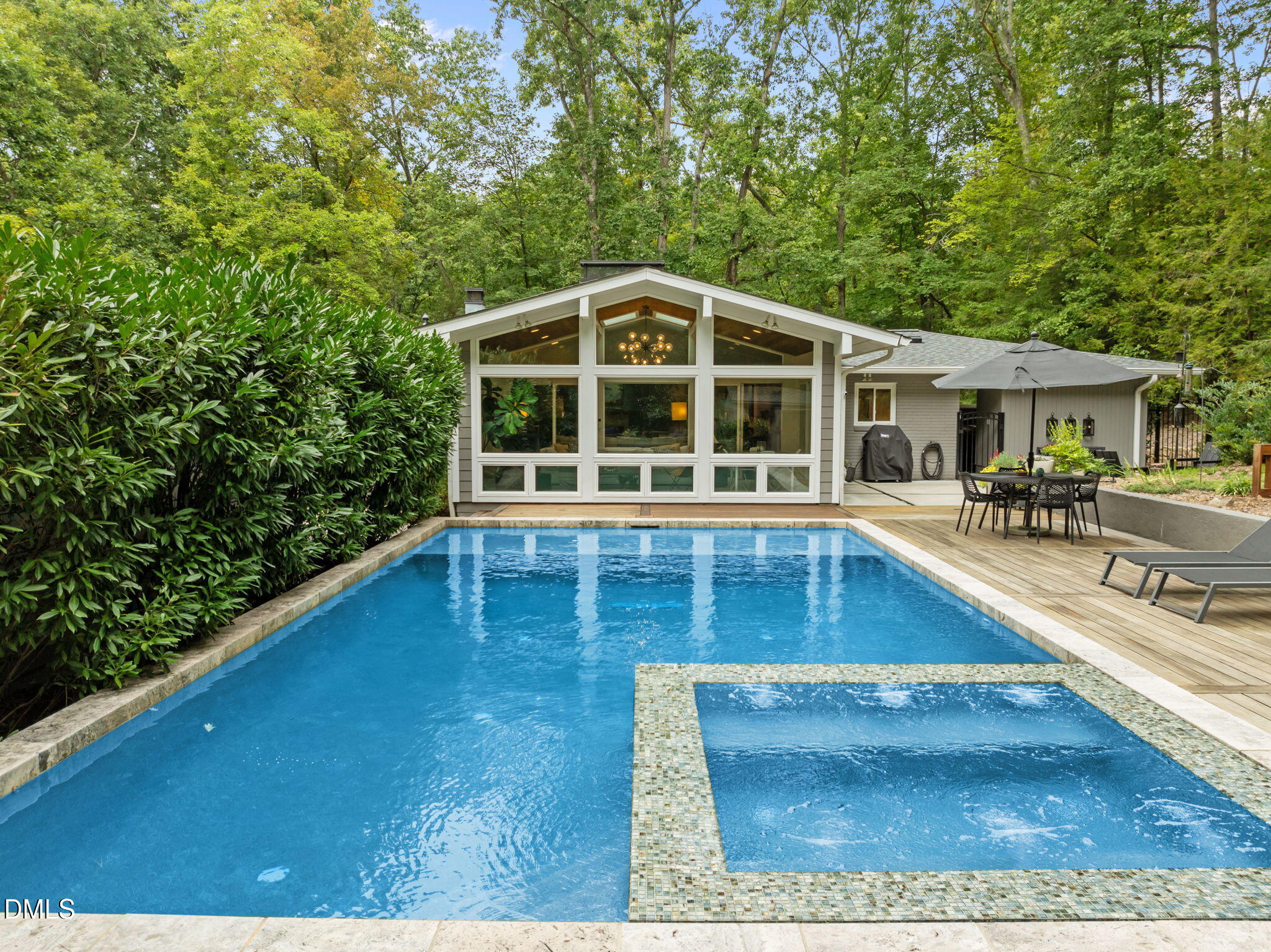 1812 Rolling Road Chapel Hill NC 27514