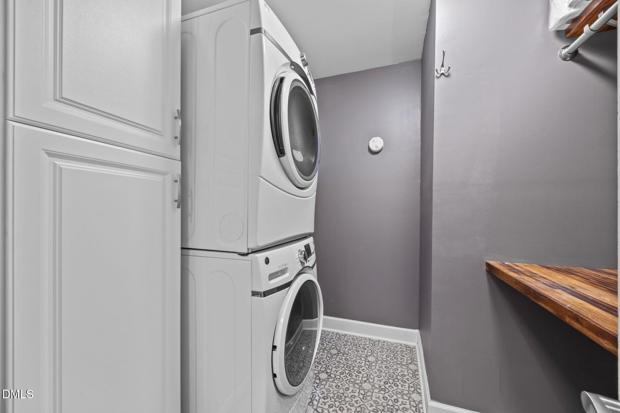 1812 Rolling Road Chapel Hill NC 27514