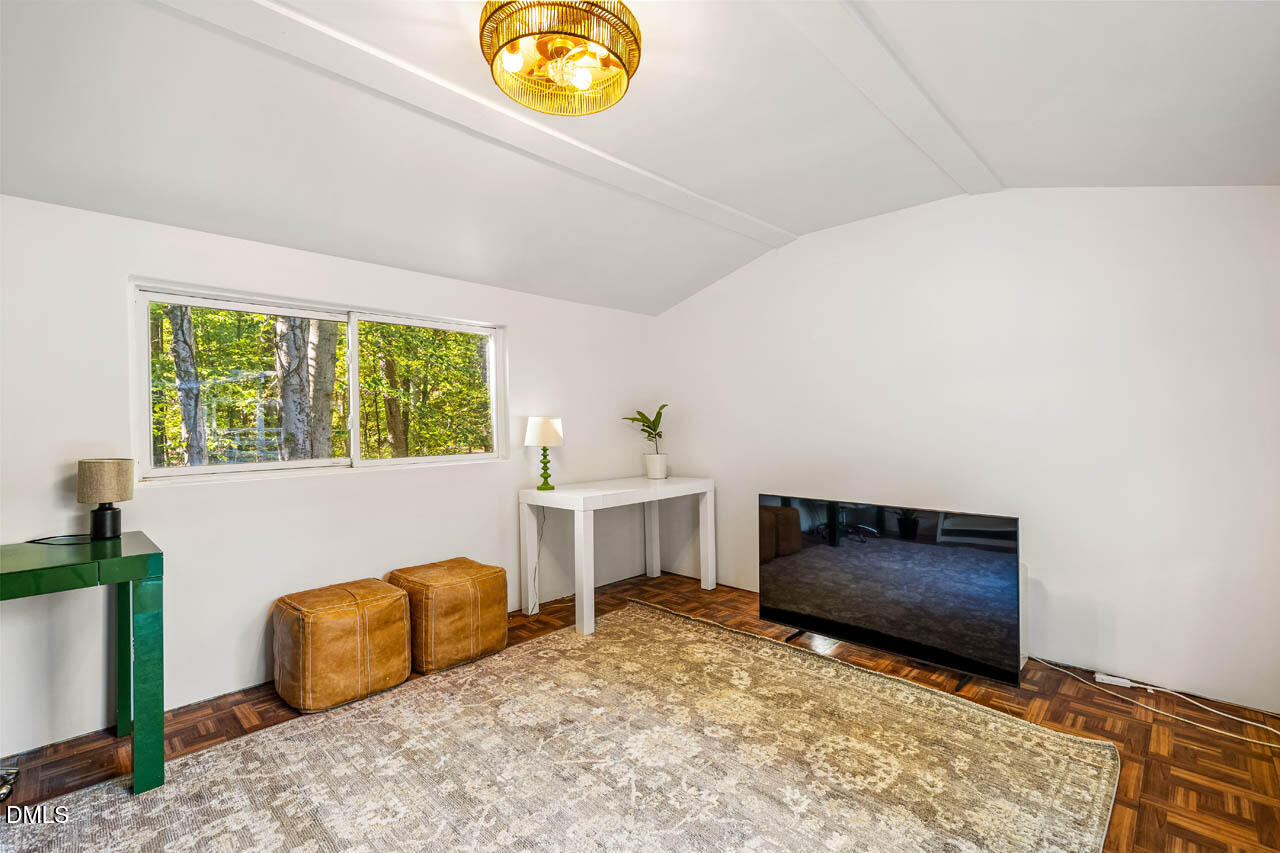 1812 Rolling Road Chapel Hill NC 27514