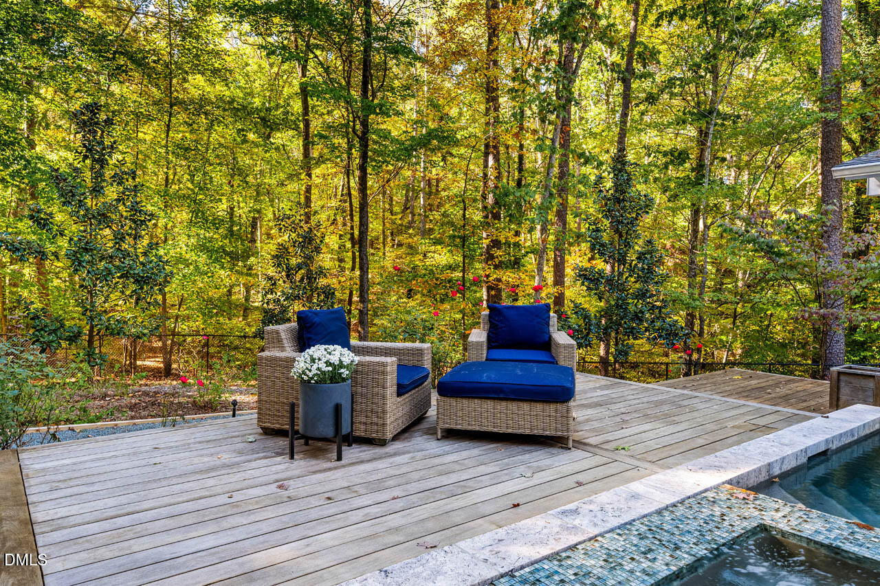 1812 Rolling Road Chapel Hill NC 27514