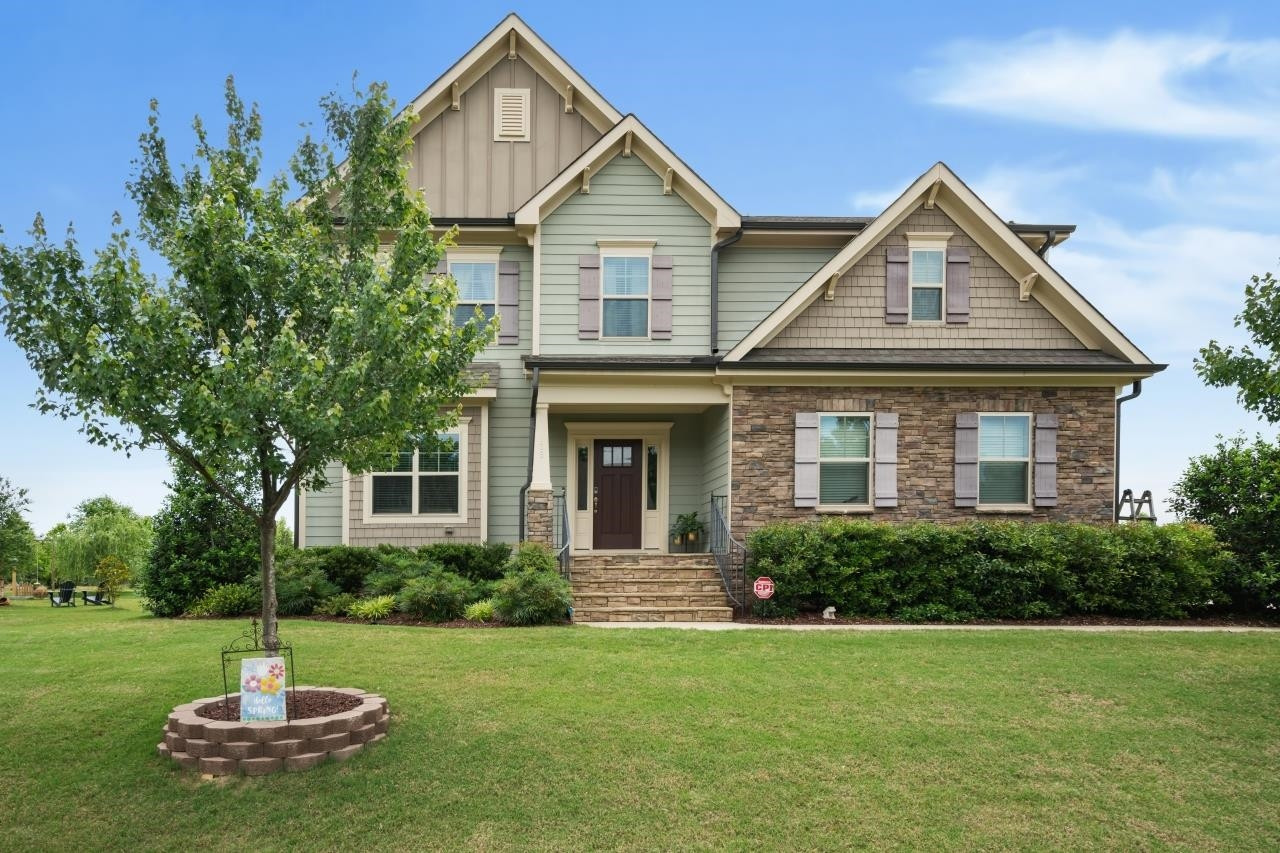 135 W Wellesley Drive Clayton NC 27520