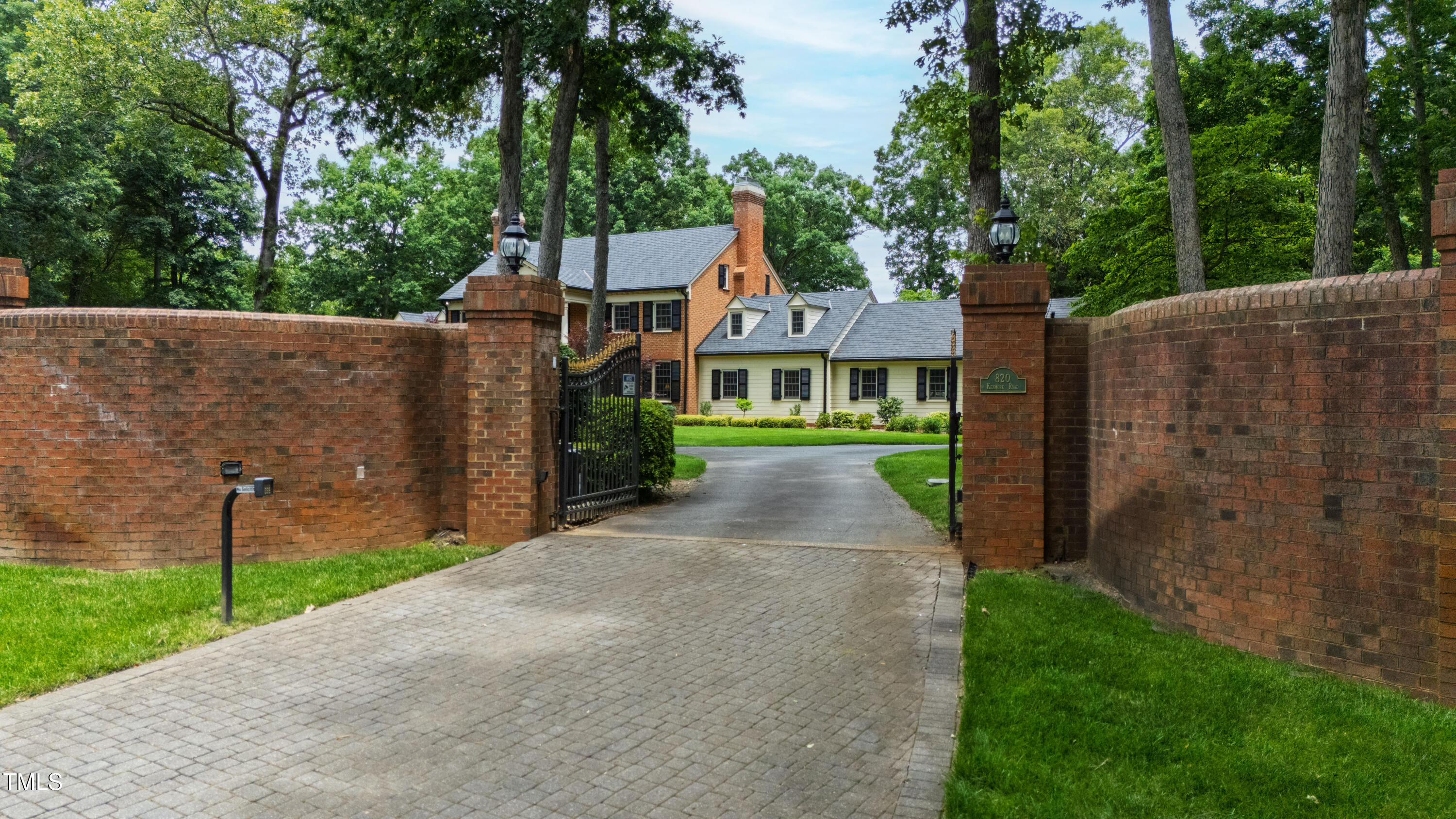 820 Kenmore Road Chapel Hill NC 27514