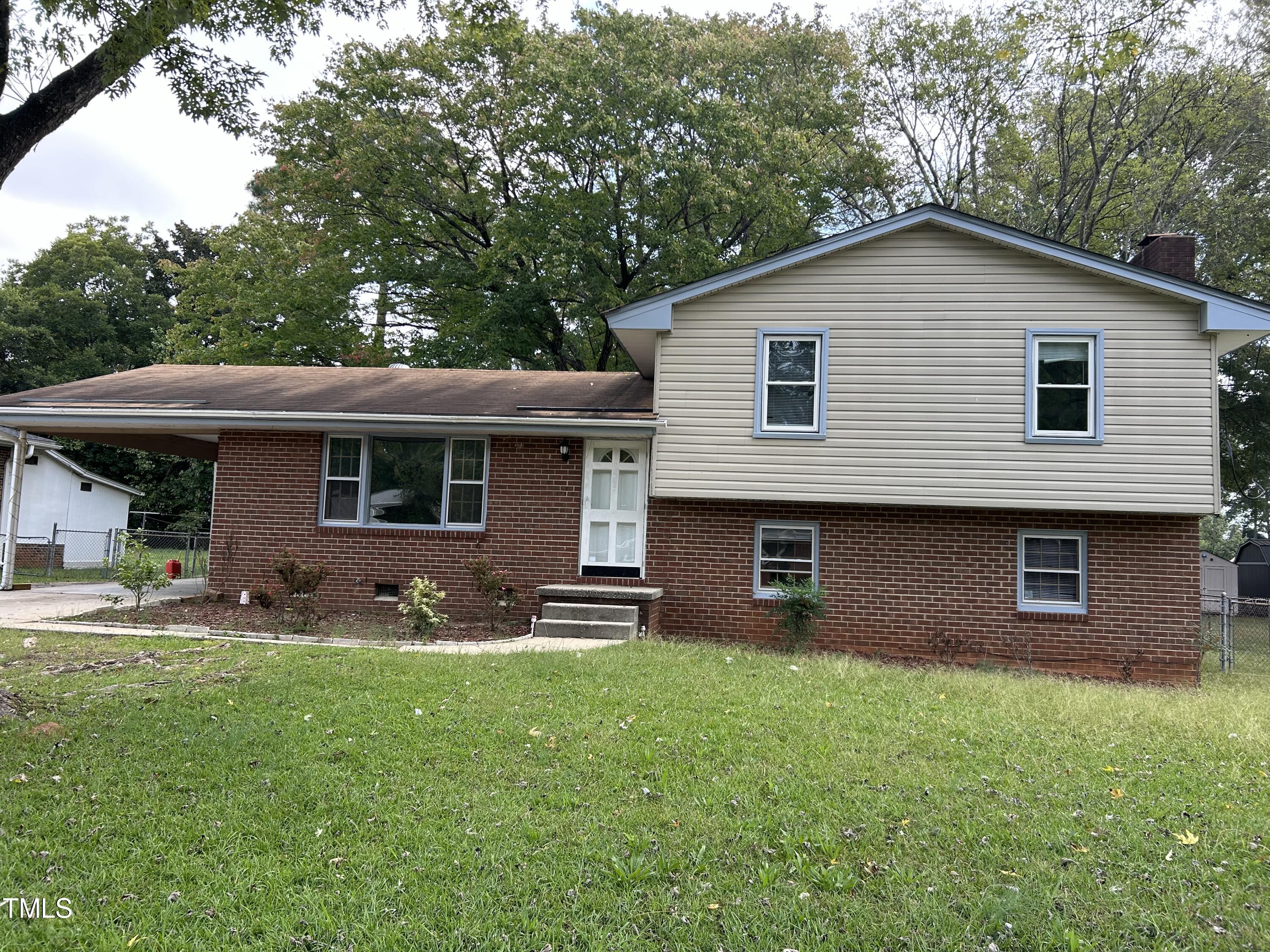 3704 Huntleigh Drive Raleigh NC 27604