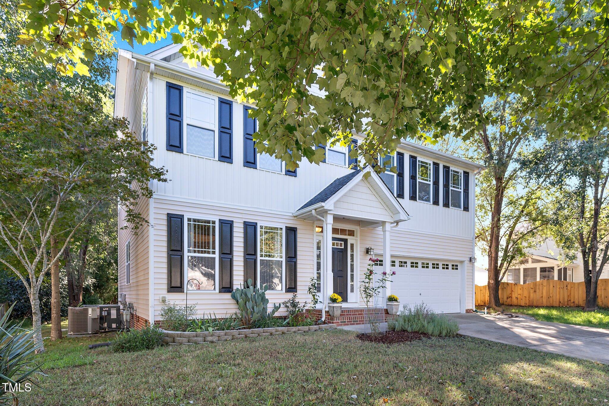 201 Autumn Glen Lane Holly Springs NC 27540