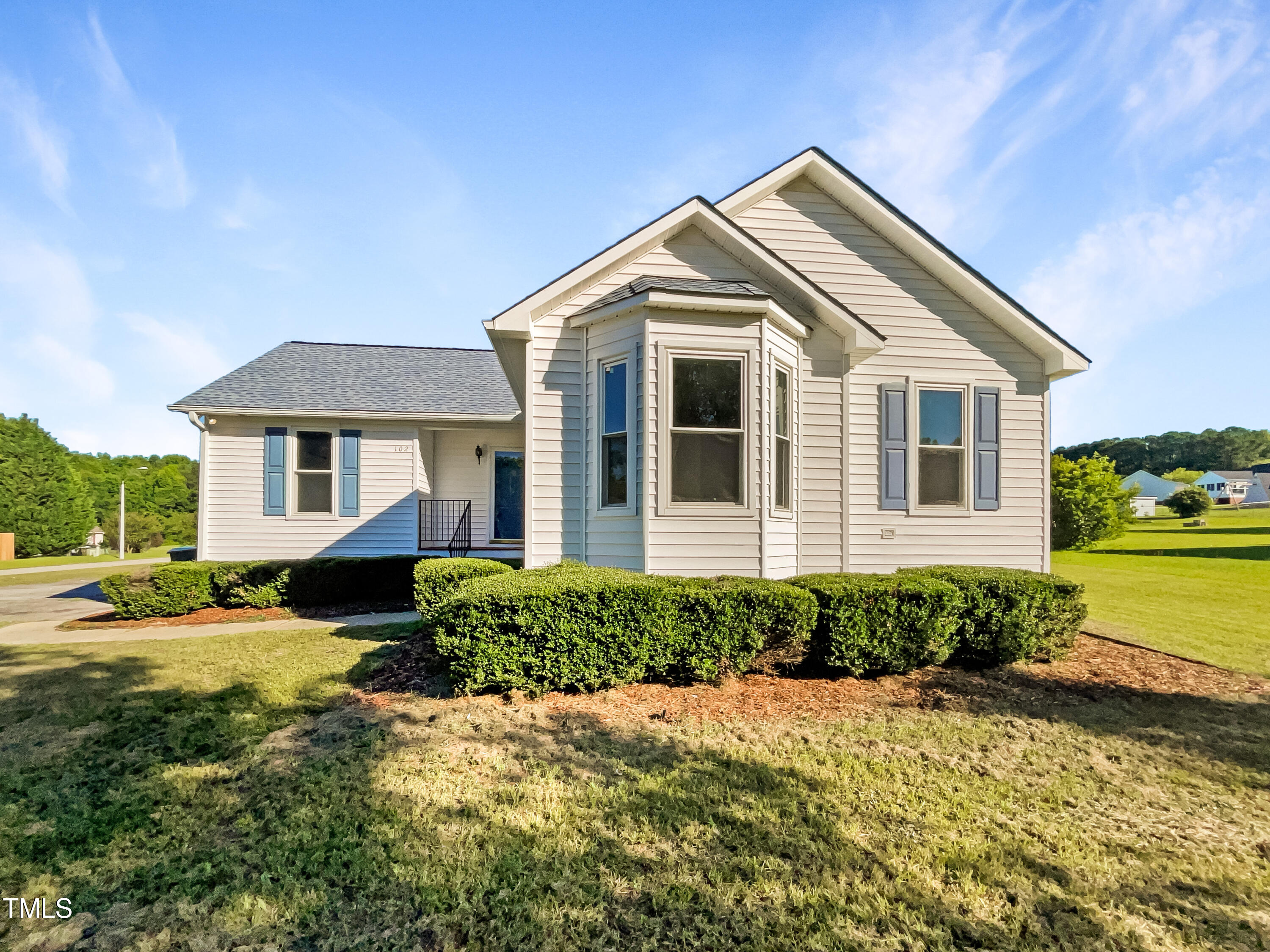 102 Caroline Court Clayton NC 27520